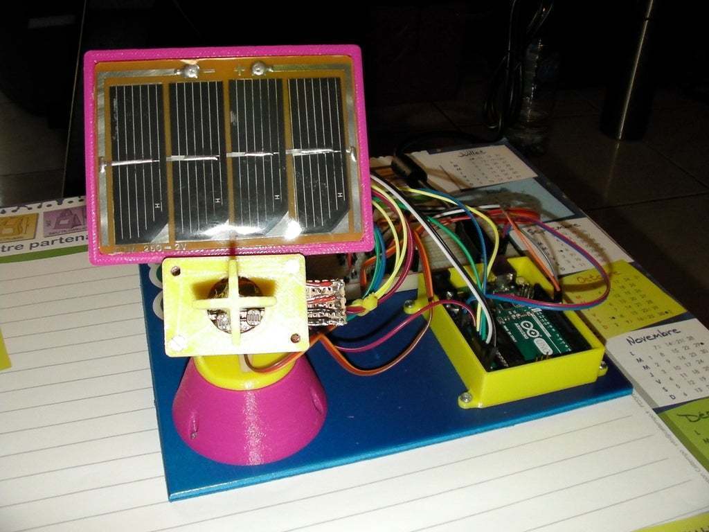 ☀️ Dual Axis Solar Tracker / 2 Axis Solar Tracker・Free STL File for ・Cults