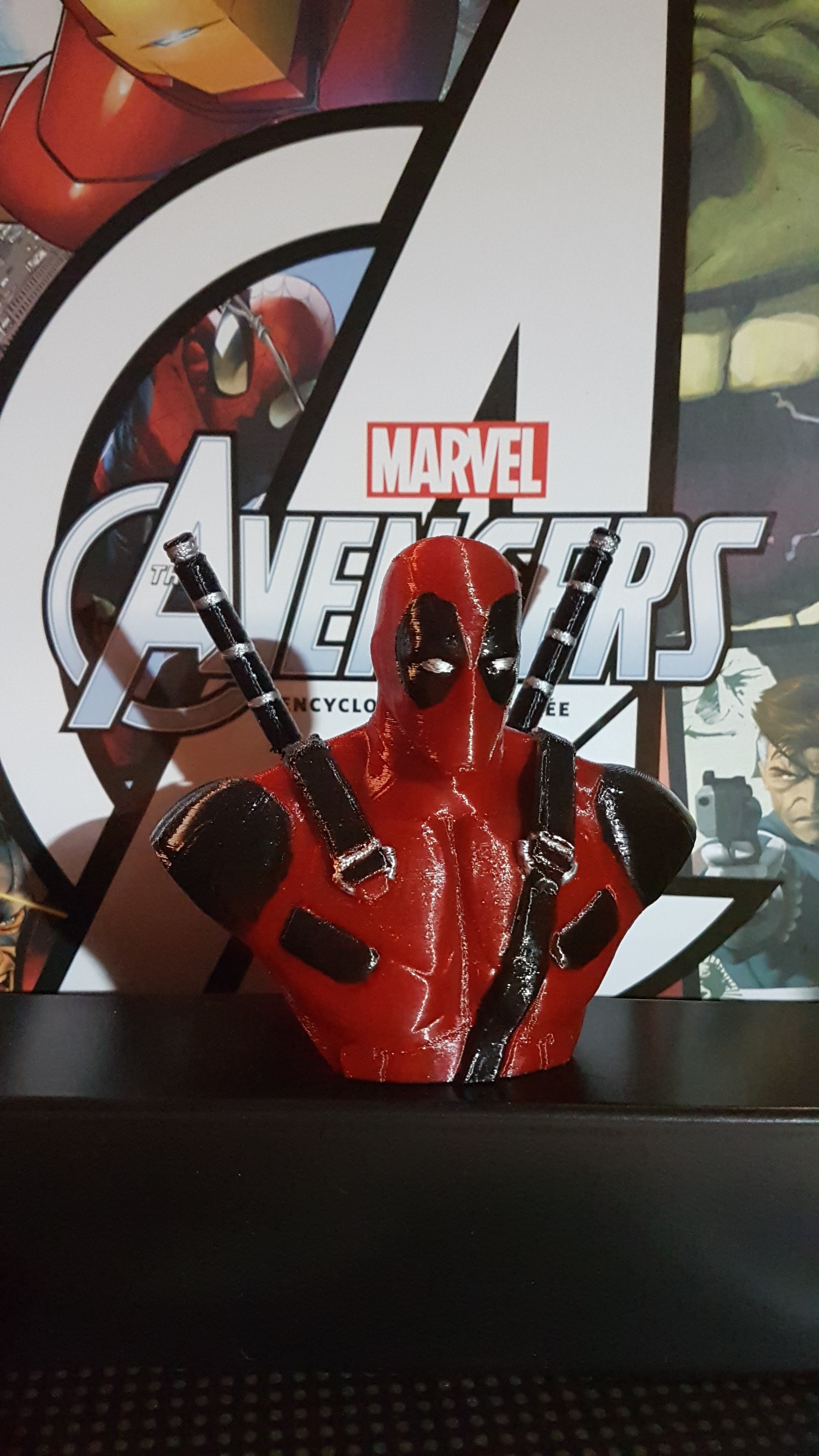 Deadpool Büste HD (mit Halterungen)