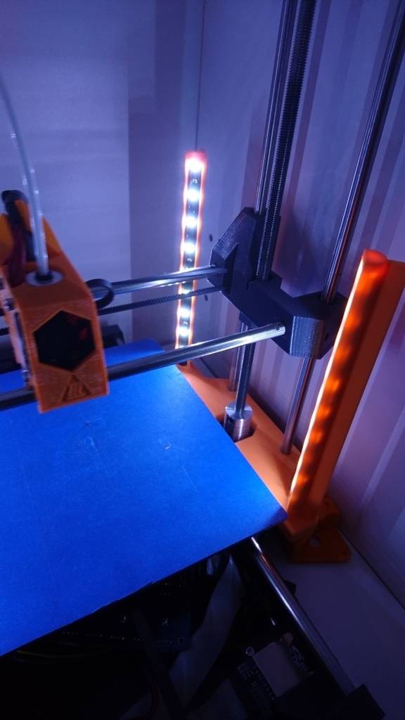 Fichier 3D gratuit support led dagoma discoeasy200 🧞‍♂️ ・Idée pour ...