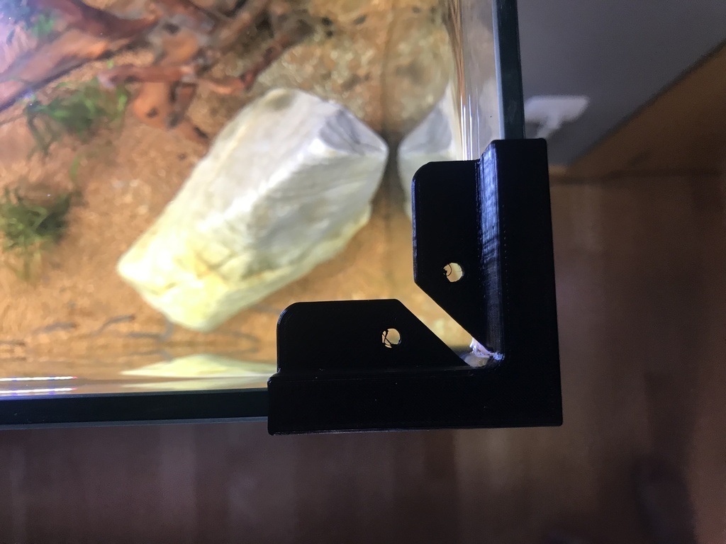 Curated visual reference: Gallery Detail: Free 3D File Aquarium Corner For 5Mm Glass 3D Printable