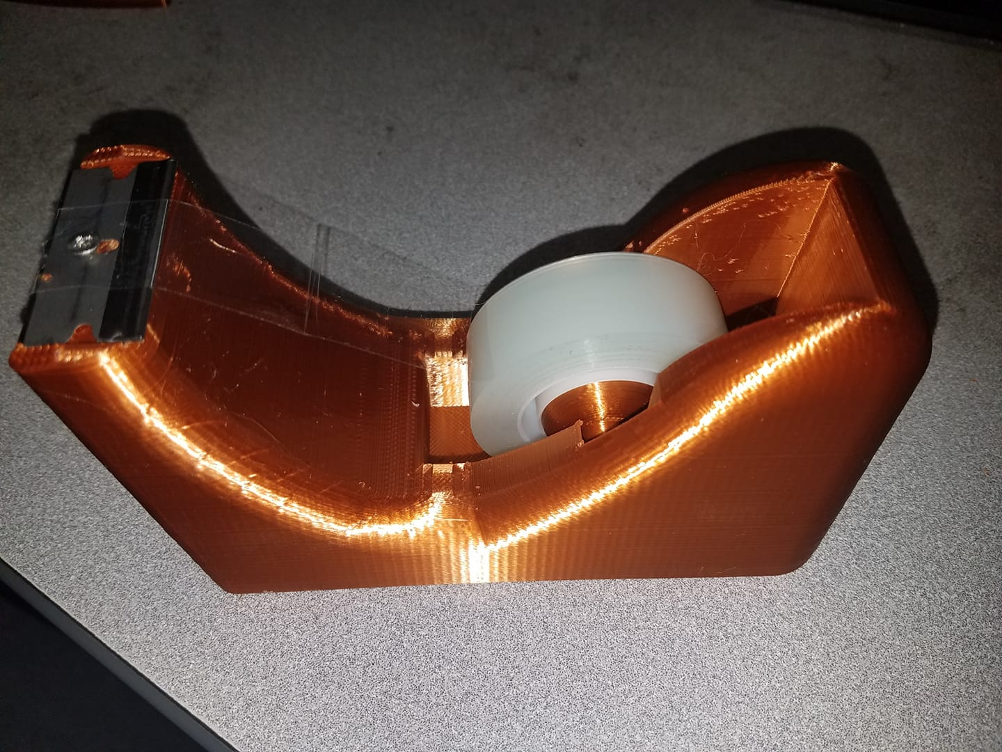 3D printing Office Tape Dispenser fits standard razor blade・Cults