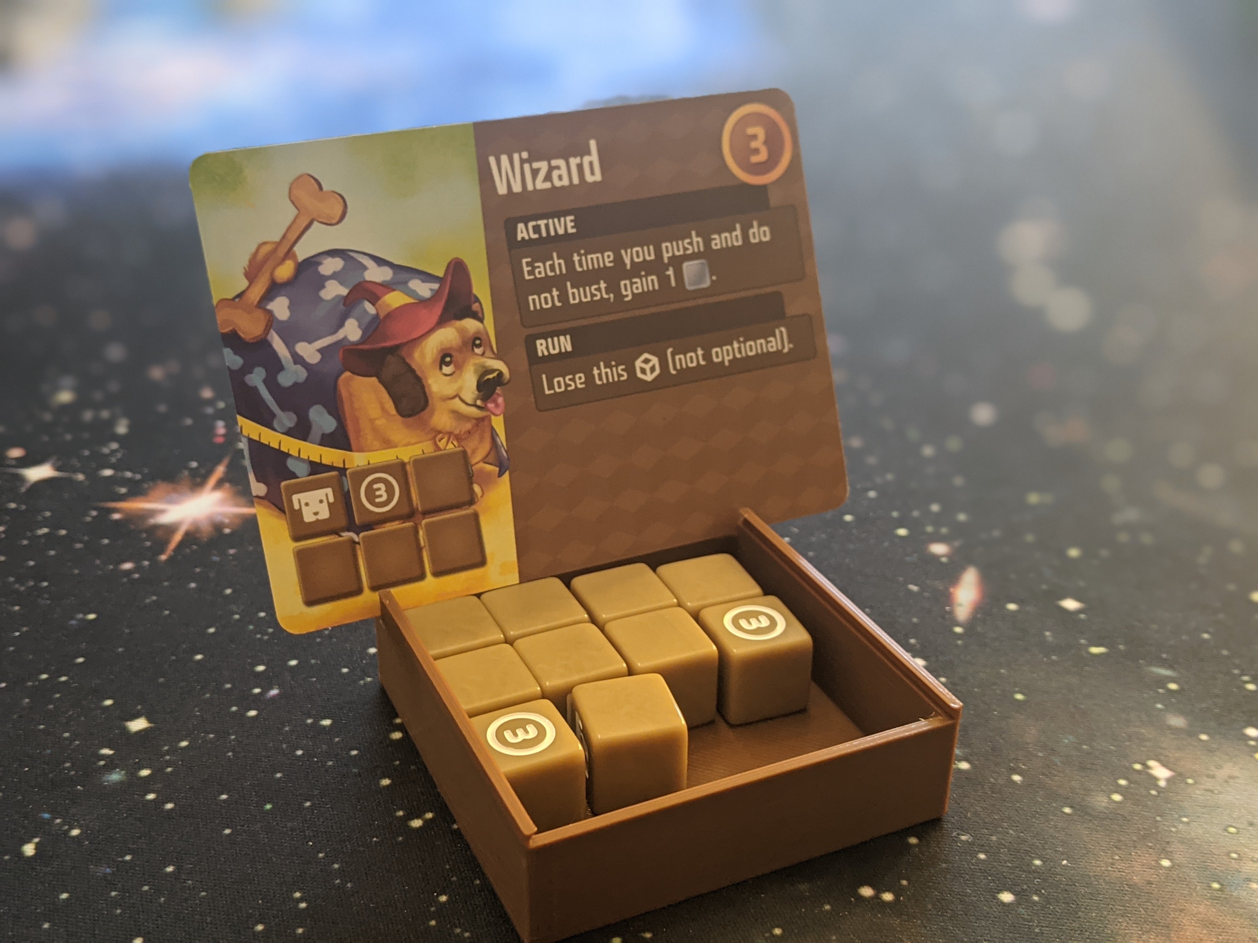 3D print Cubitos Dice Box and Card Display・Cults