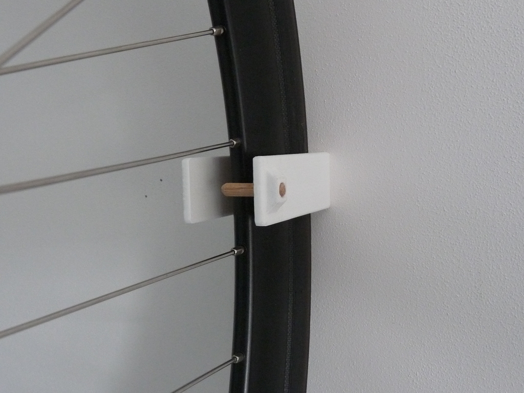 Free 3D file Bike wallmount 🚗・Template to download and 3D print・Cults