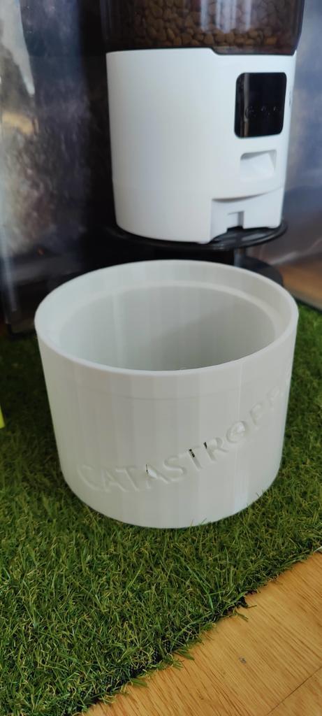Free 3D file CAT FEEDER Stand // CAT FEEDER Stand 2.0 🐱 ・3D print model ...