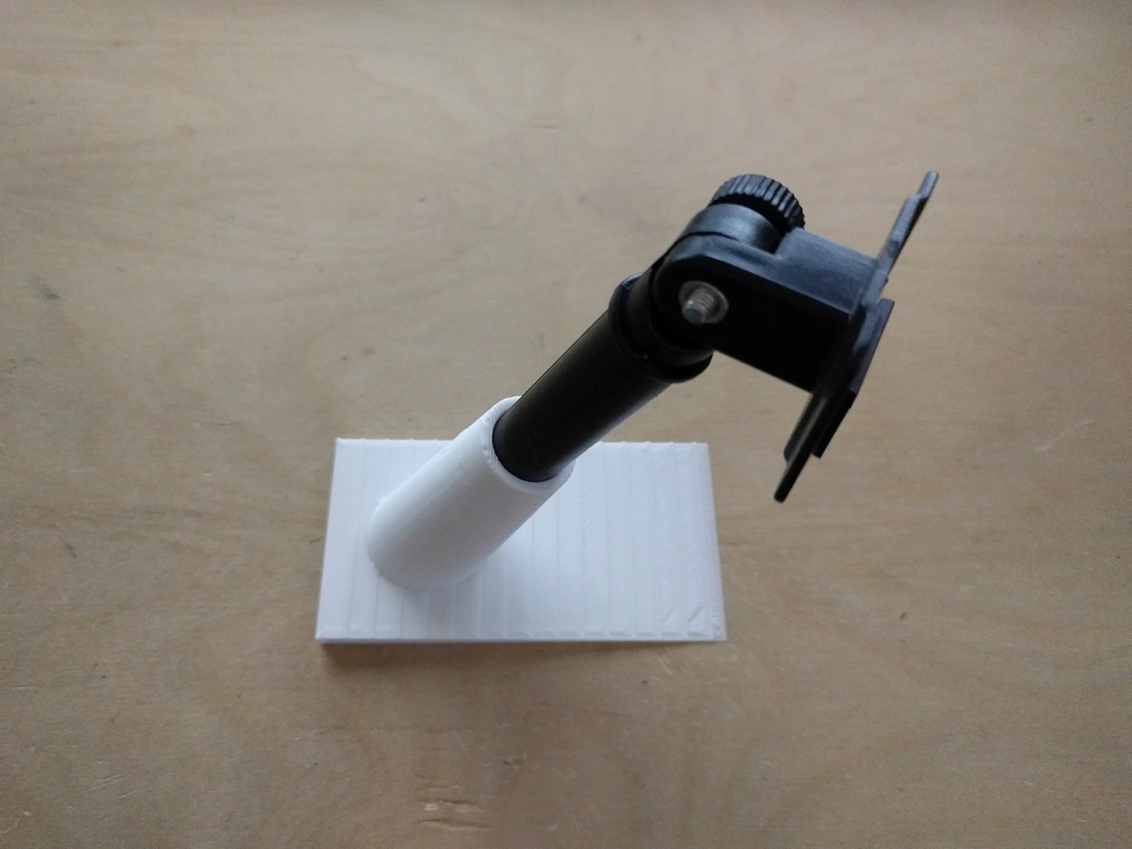 Free 3D file Solar Panel Roof tile mount for Qedertek Solar Christmas