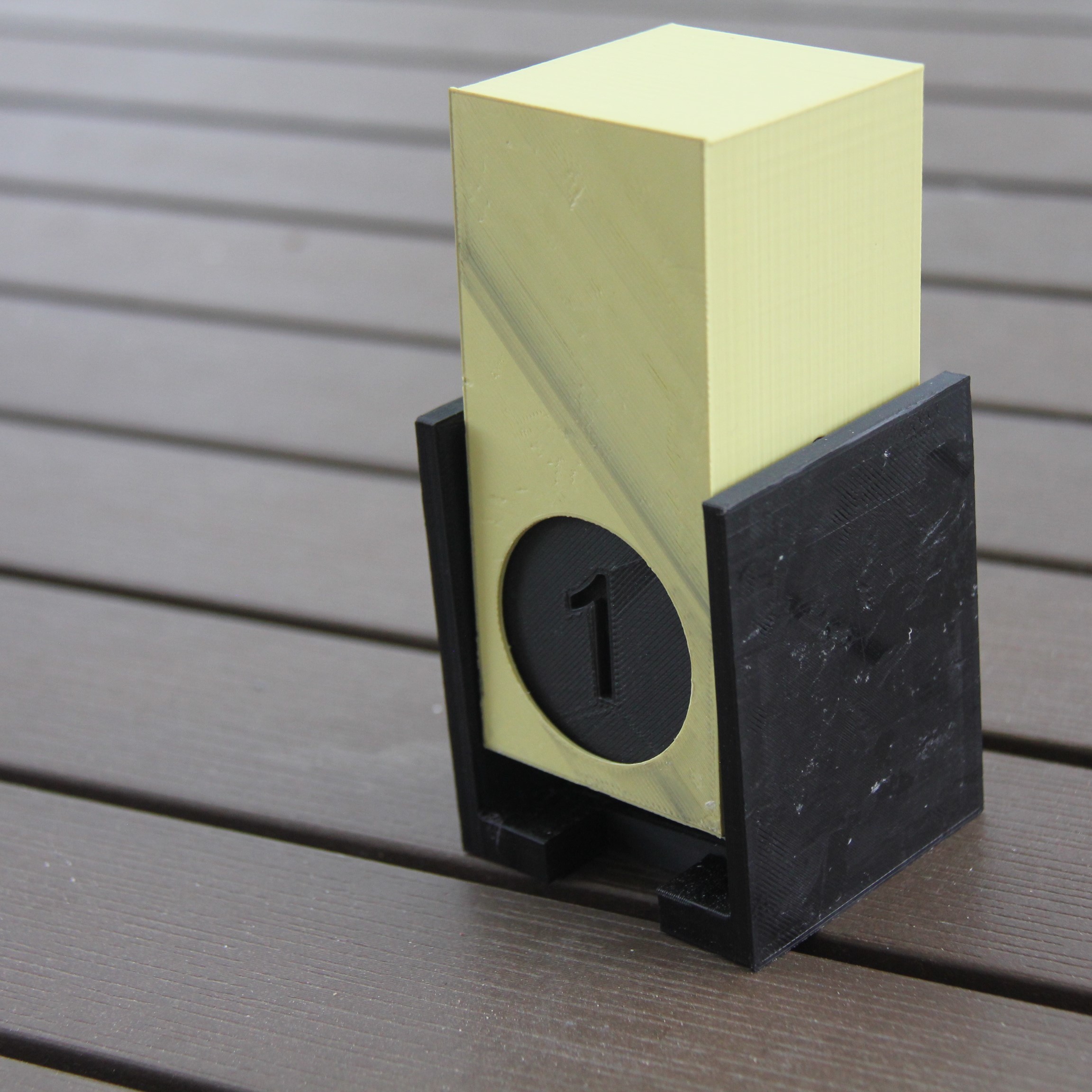 Free STL file Perpetual flip calendar 📅・3D printer model to download・Cults