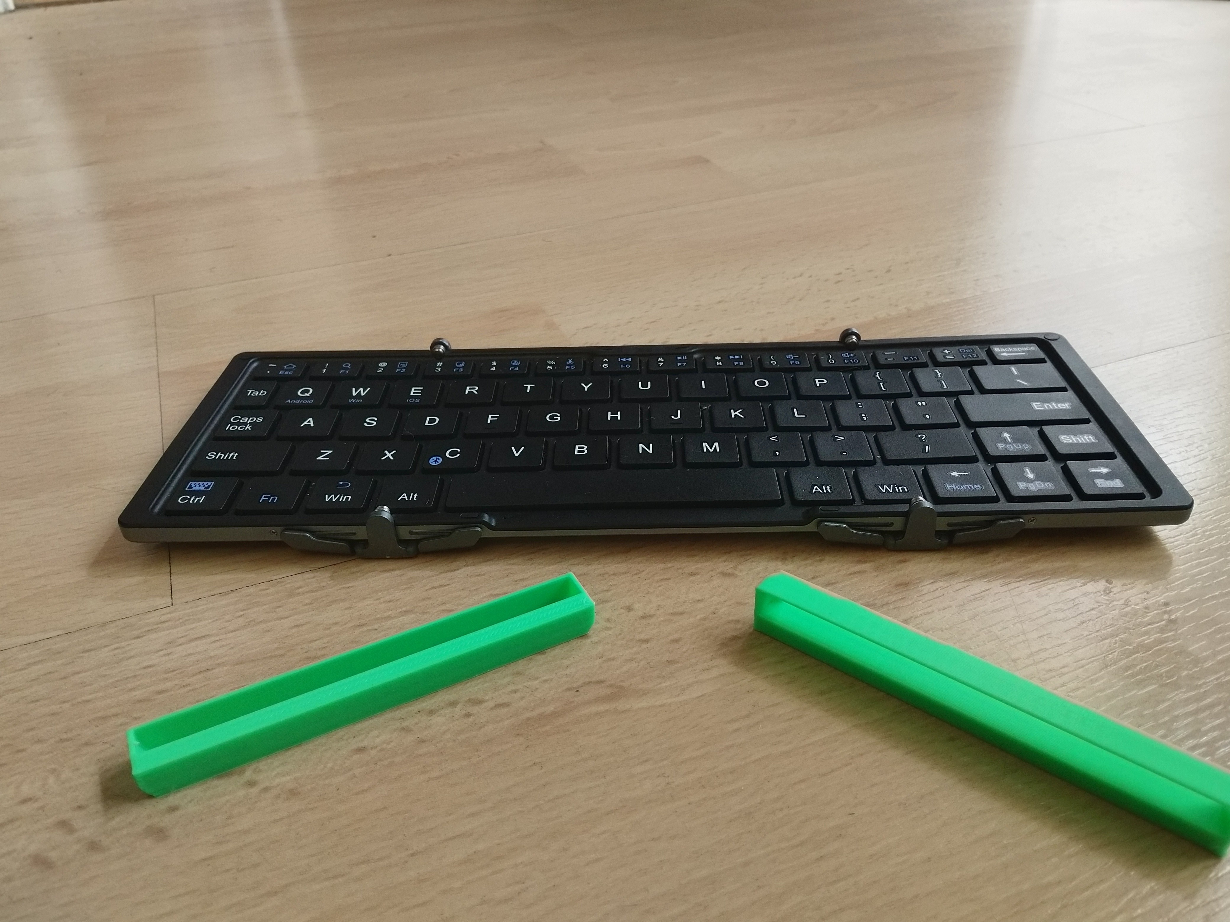 Moko Foldable Keyboard Stabilizer