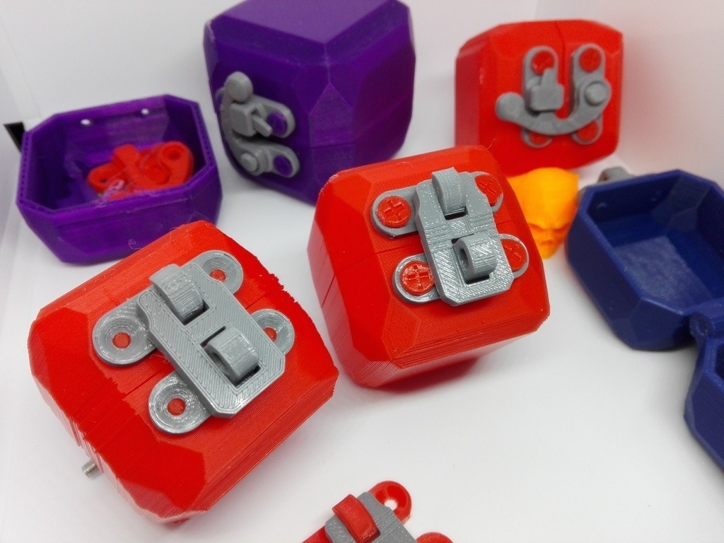 📦 Classic style hasp for boxes model 2・Free STL File for ・Cults