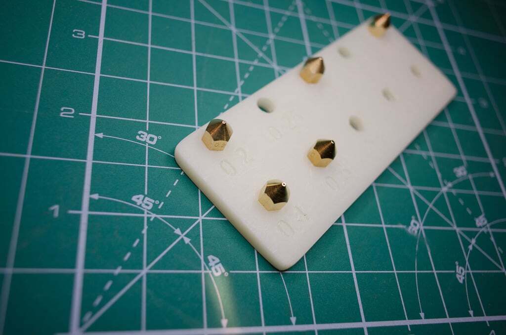 E3D nozzle holder (customizabled)