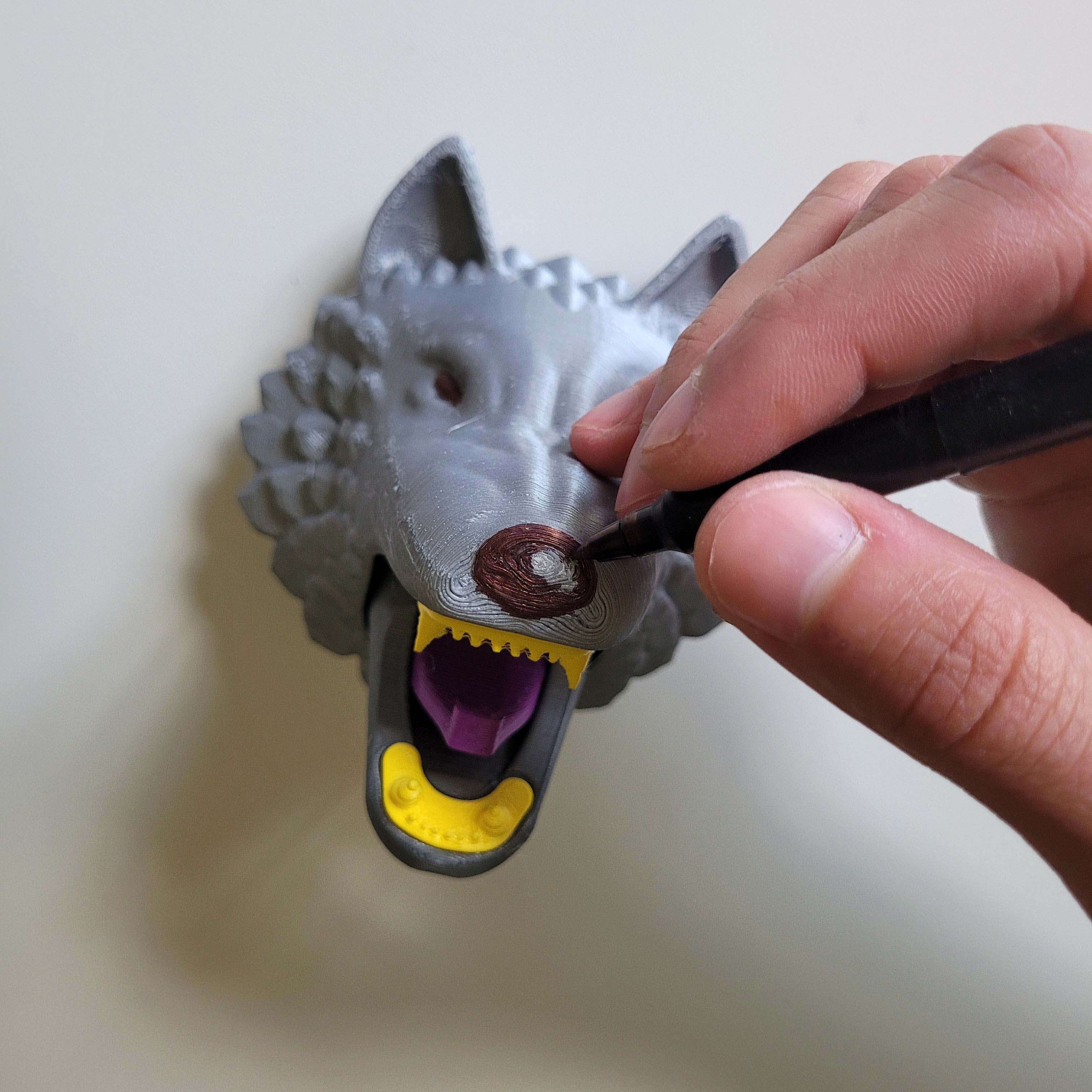 STL file Wolf Coat Rack 🐺 ・3D printer design to download・Cults