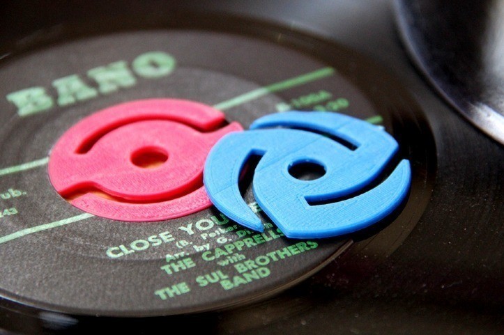 🎵 Heavy Rotation 45 rpm adapter・Free STL File for ・Cults