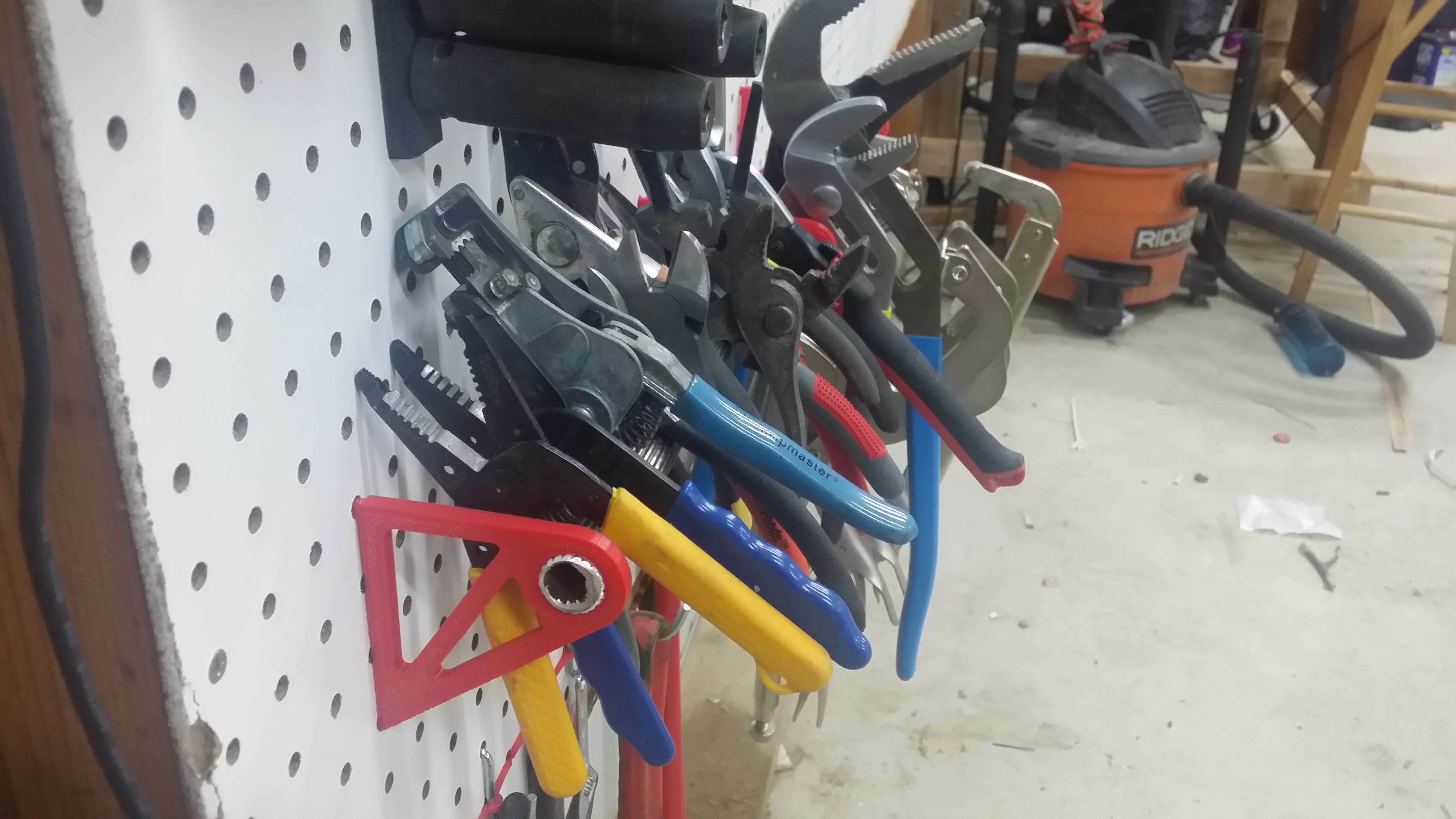 Free STL file Peg Board Rod Mount Organizer 🛠️ ・3D printing idea to