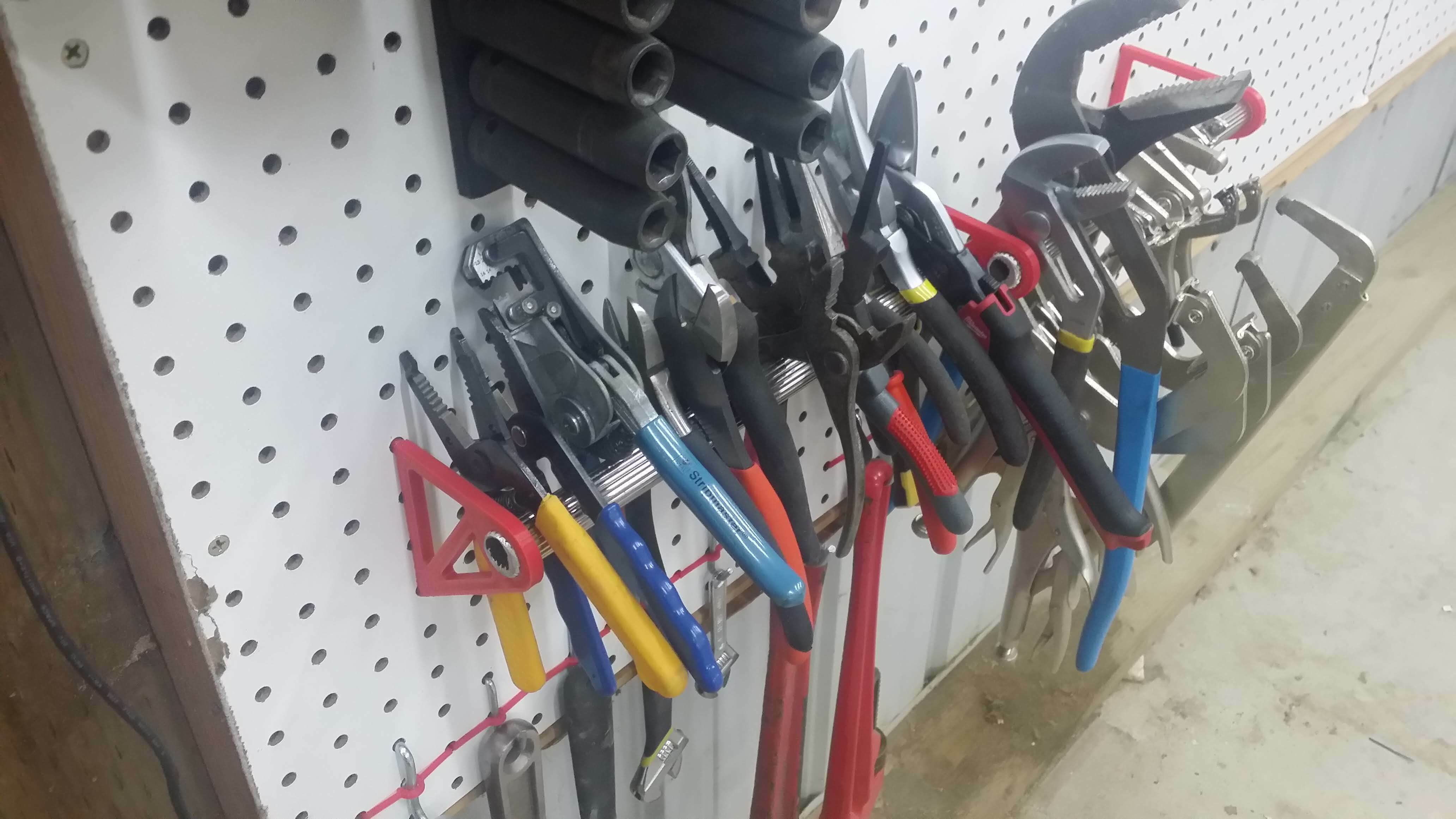 Free STL file Peg Board Rod Mount Organizer 🛠️ ・3D printing idea to