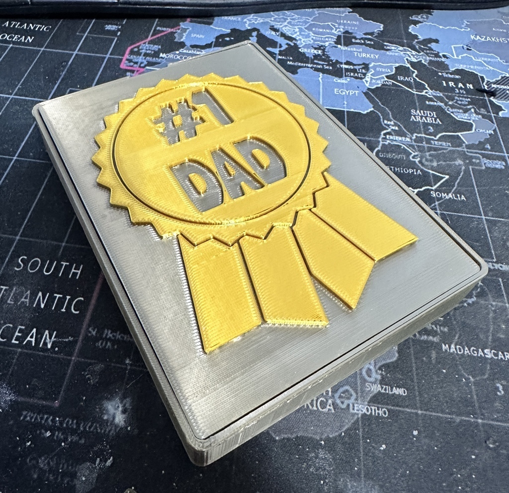 Archivo STL gratis Caja regalo para el padre 🎭 ・Plan imprimible en 3D ...