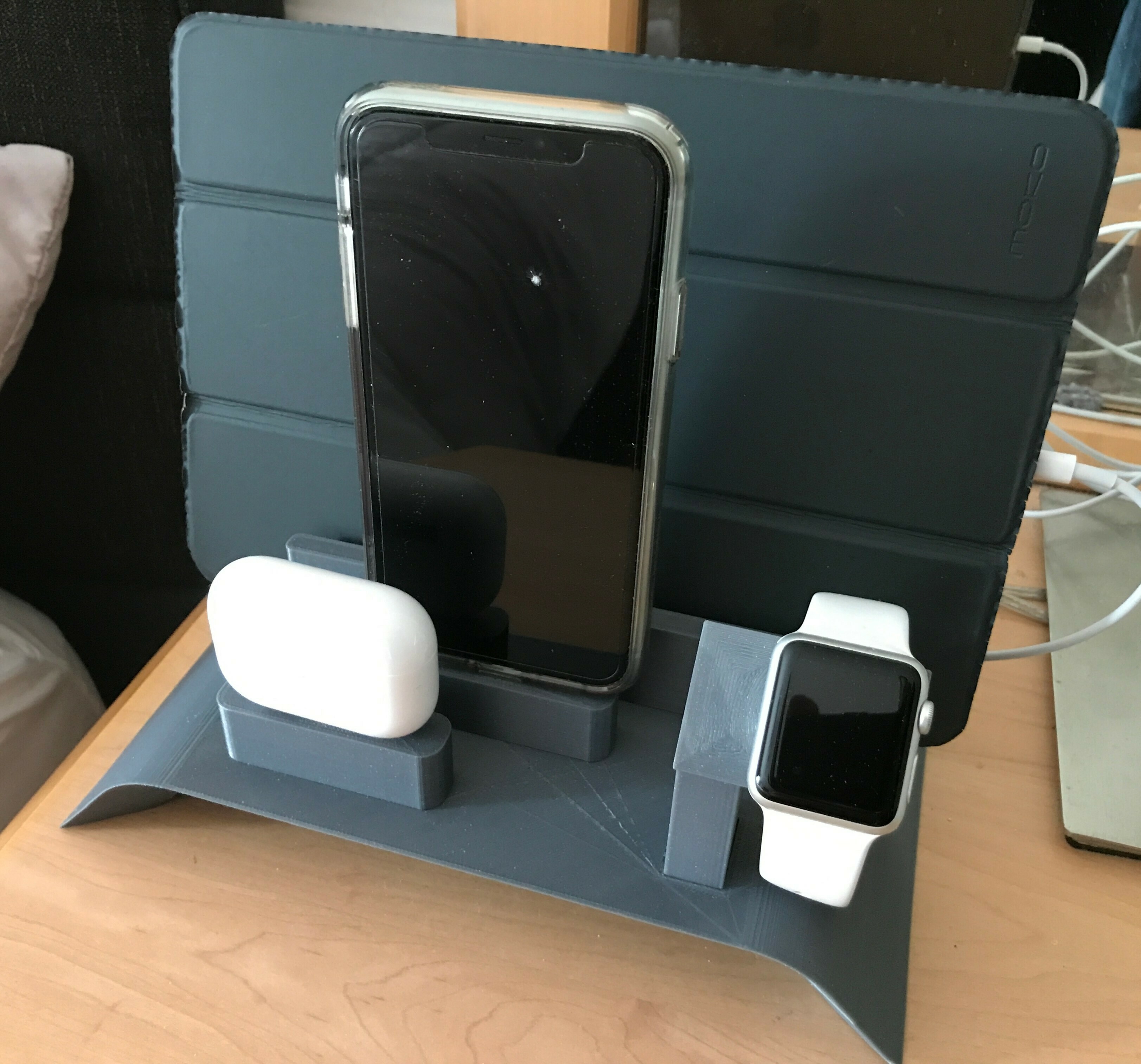 🍎 Apple Device Charging Station・ STL File for ・Cults