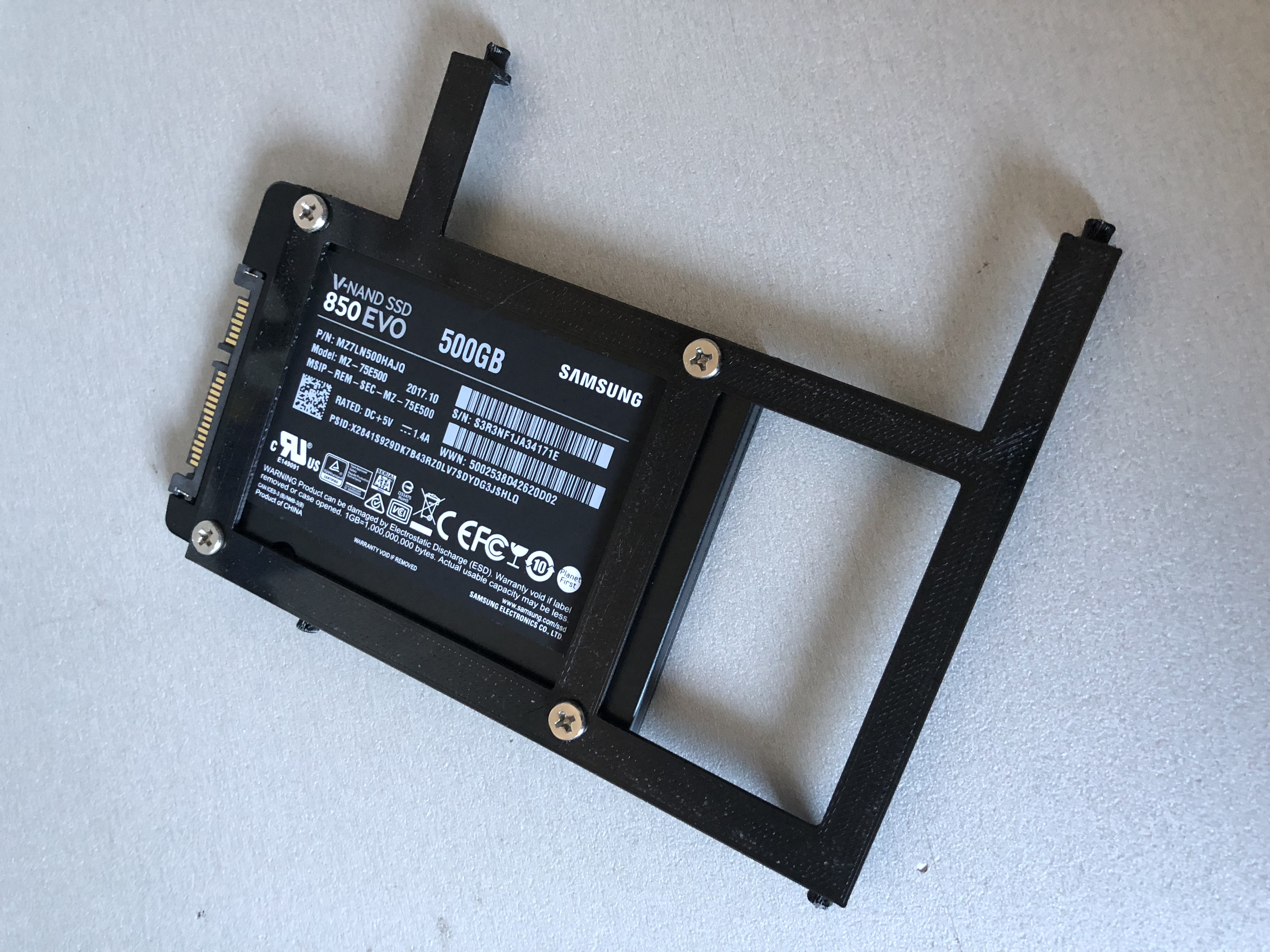 🍎 Apple iMac SSD Mount・ STL File for ・Cults