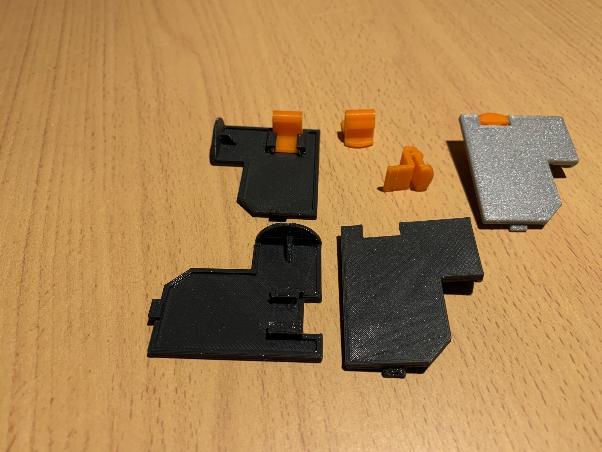 STL file Gamecube Serial Port 2 cover (2 pieces cover) 🚗 ・Template to