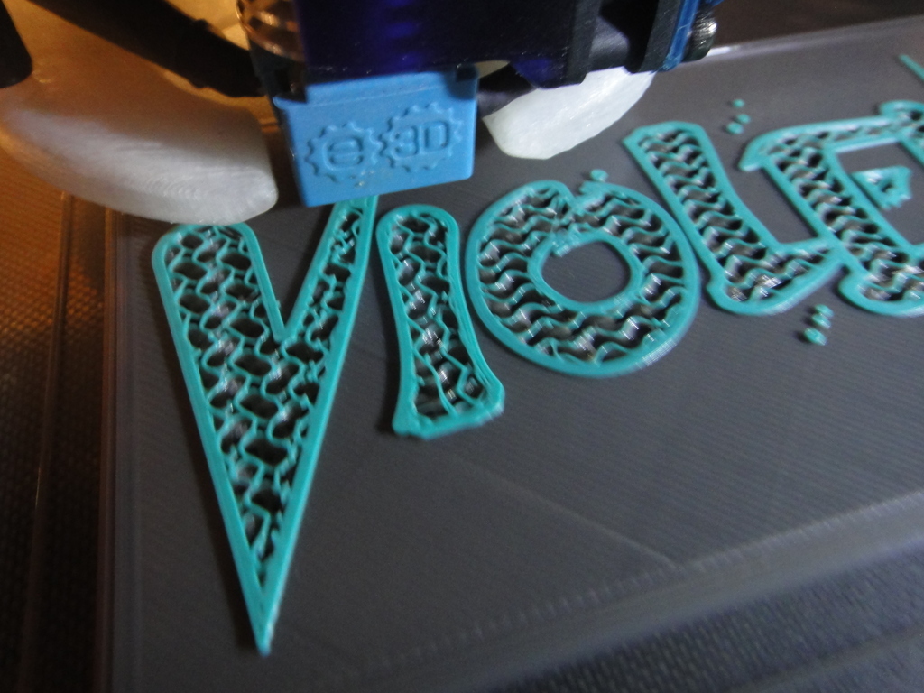 Archivo 3D gratis Letras multicolores 🚩 ・Objeto para impresora 3D para ...