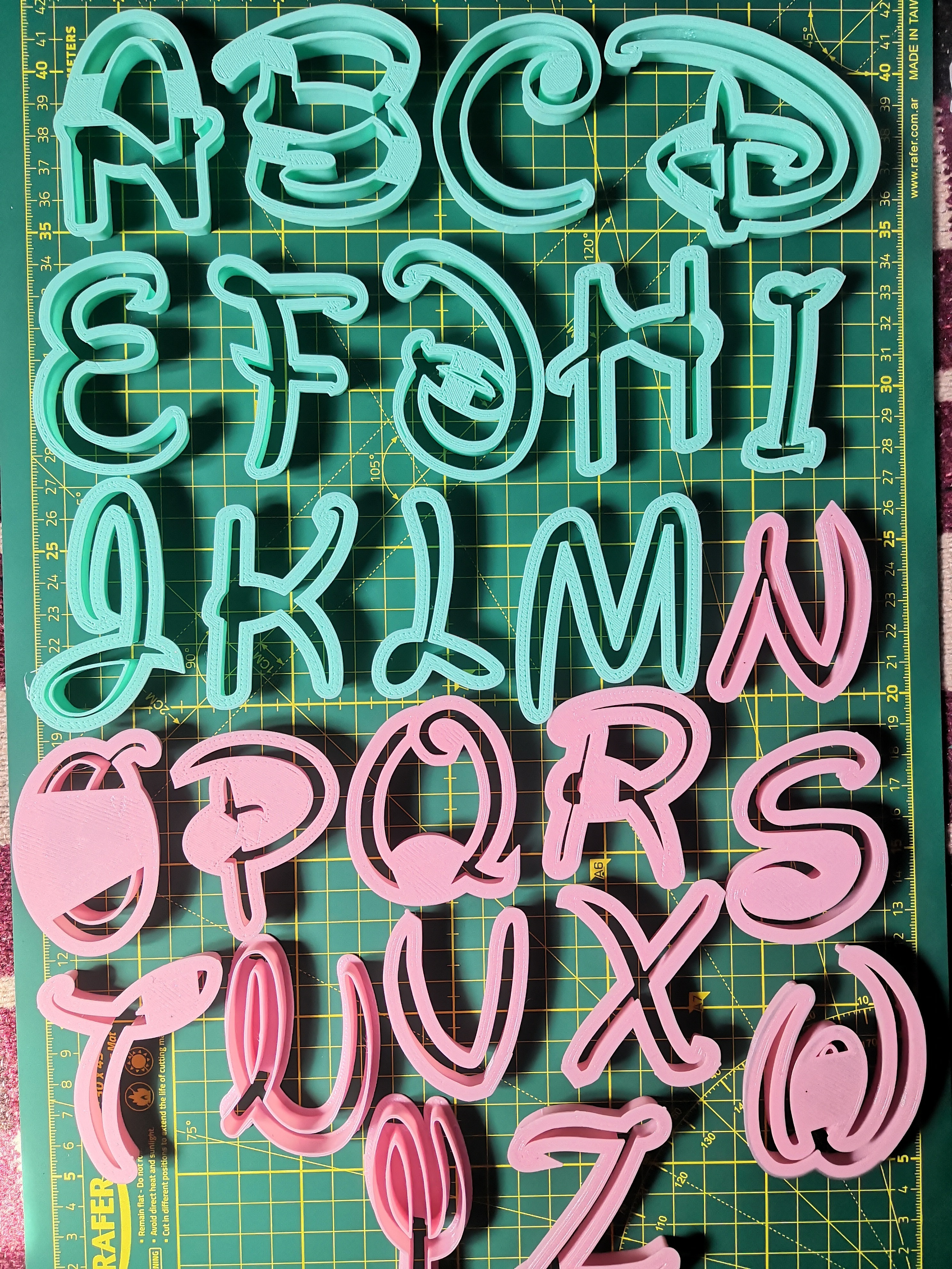 🌵 DISNEY LETTERS・ 3D File for ・Cults, image size:2976x3968