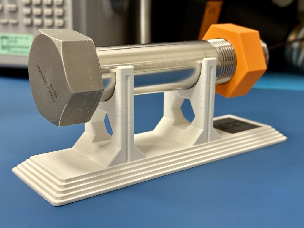 Free 3D file M33 Bolt holder stand 🔩 ・Object to download and to 3D ...