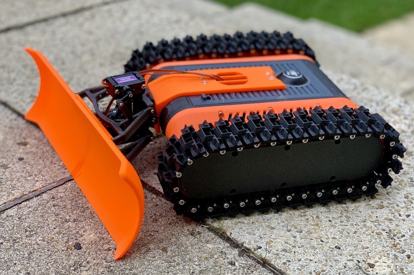 🌨️ Snow Plow for the FPV Rover・Free STL File for ・Cults