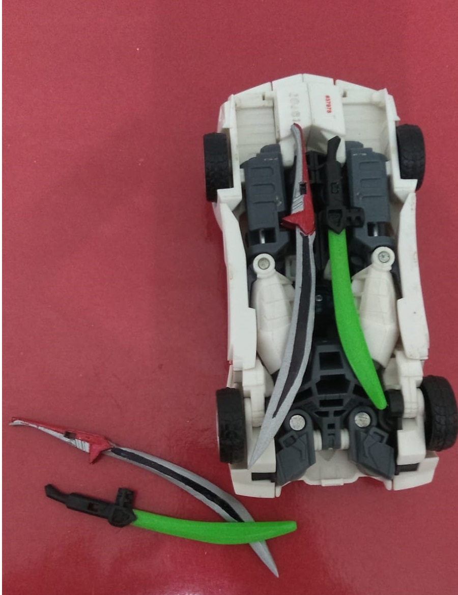 Transformers Ruedas 🤖 TRANSFORMERS Prime Rueda Jack Espadas y Granada・Archivo 3D para ・Cults