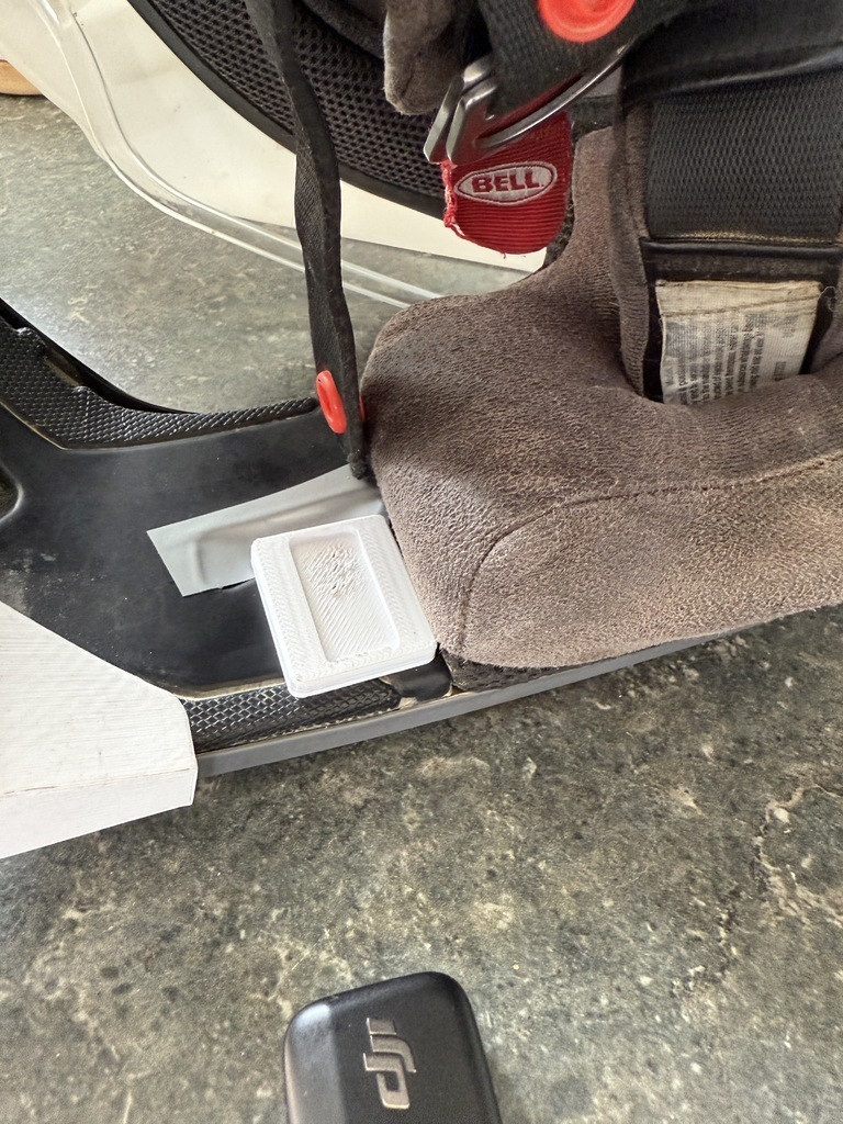 🪖 Magnetized holder to go inside helmet for DJI Mic Mini・Free 3D File for  ・Cults