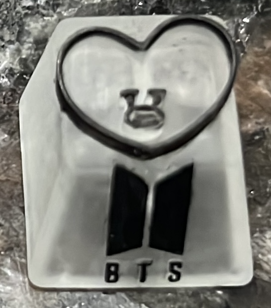STL file BTS BT21 Keycaps - 8 Designs 🚐・3D print model to download・Cults