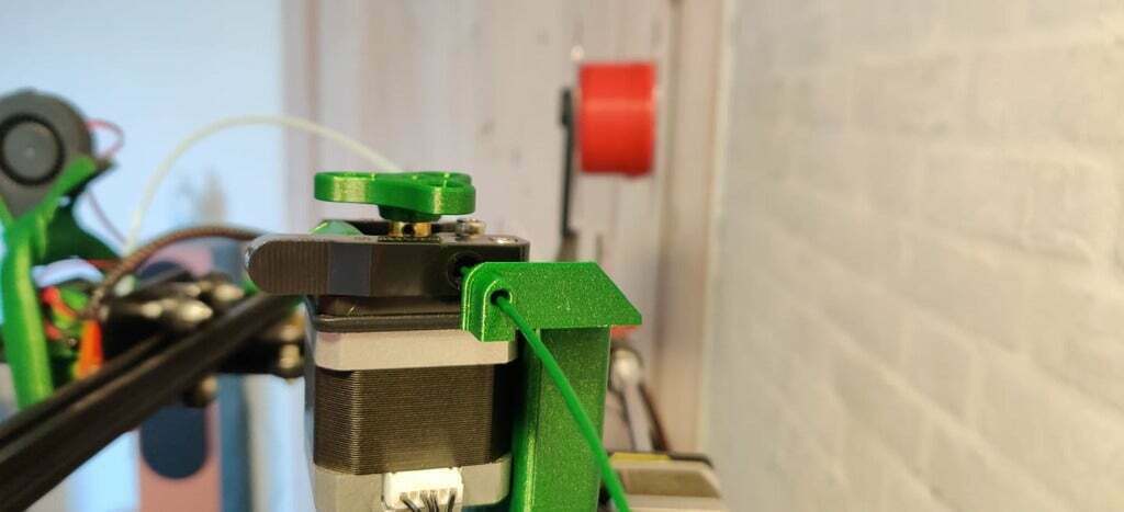 Free STL file Ender 5 Filament Guide 🪢・3D printing model to download・Cults