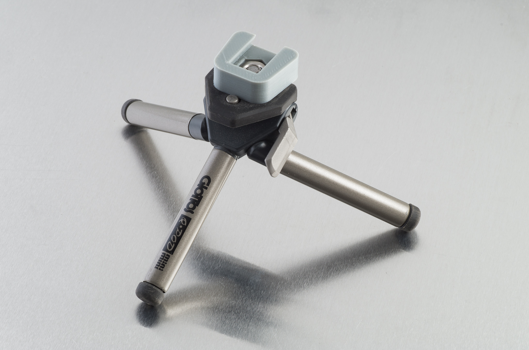 Free STL file Hot Shoe Tripod Adapter 🥵 ・3D printable model to download