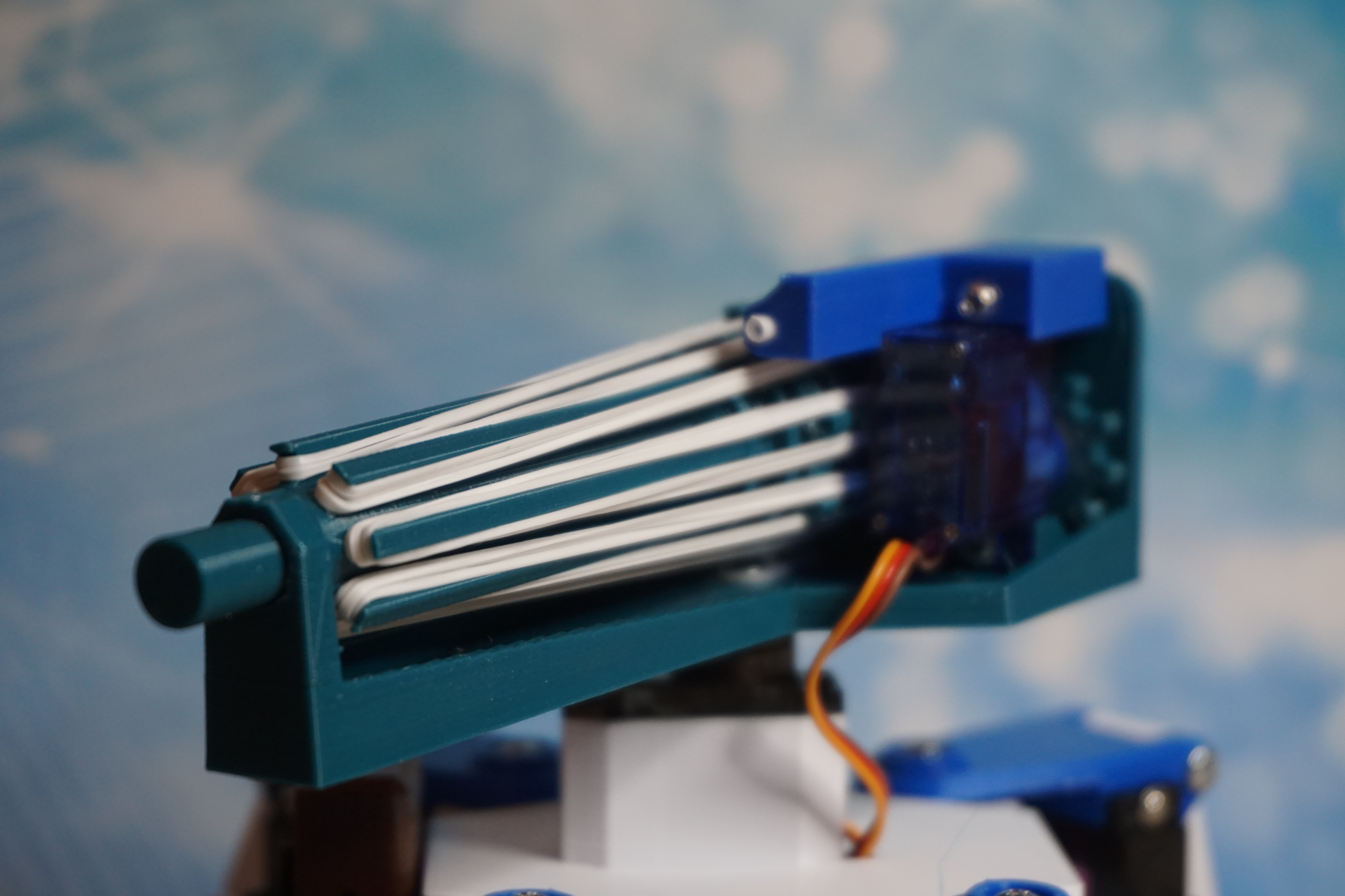 🔫 Automated rubber gun with 32 rounds (Gatling gun)・Free STL File for ...