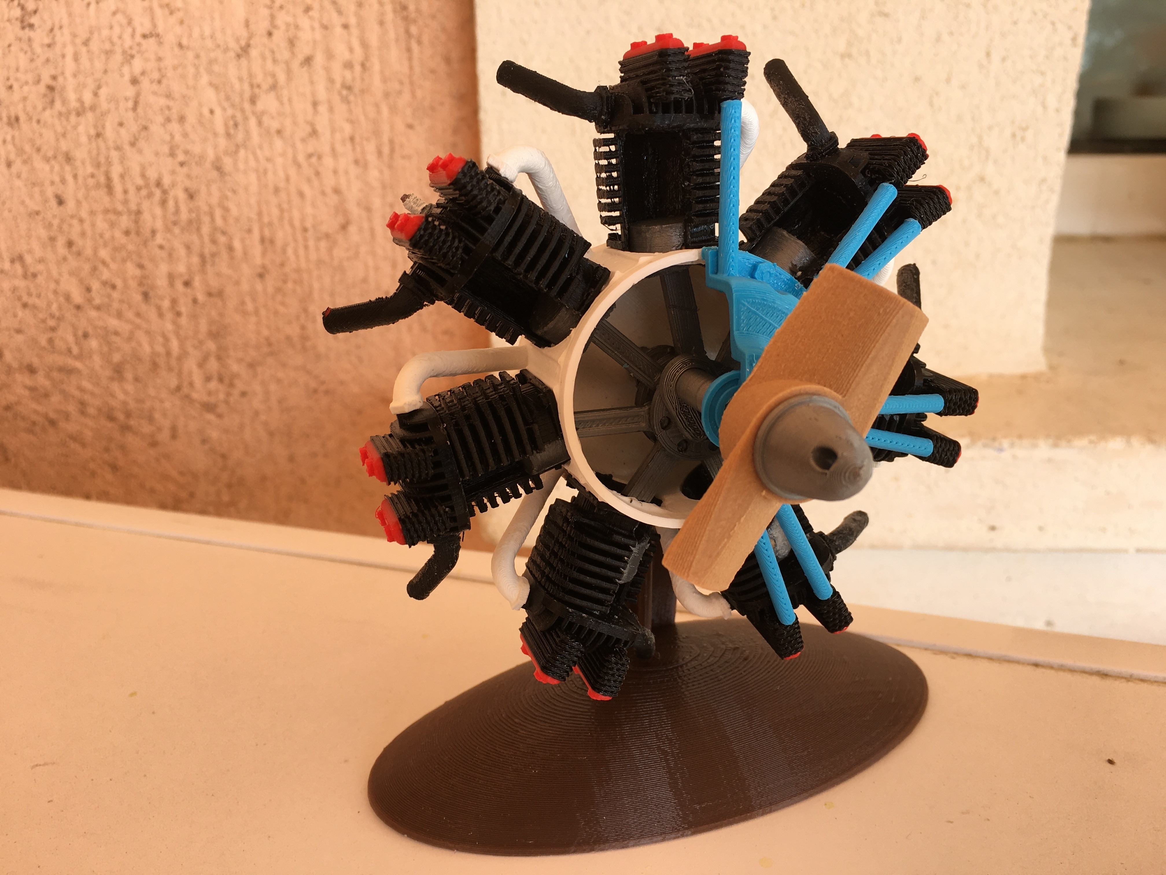3D printable Radial engine printable • made with Dagoma Ultimate・Cults