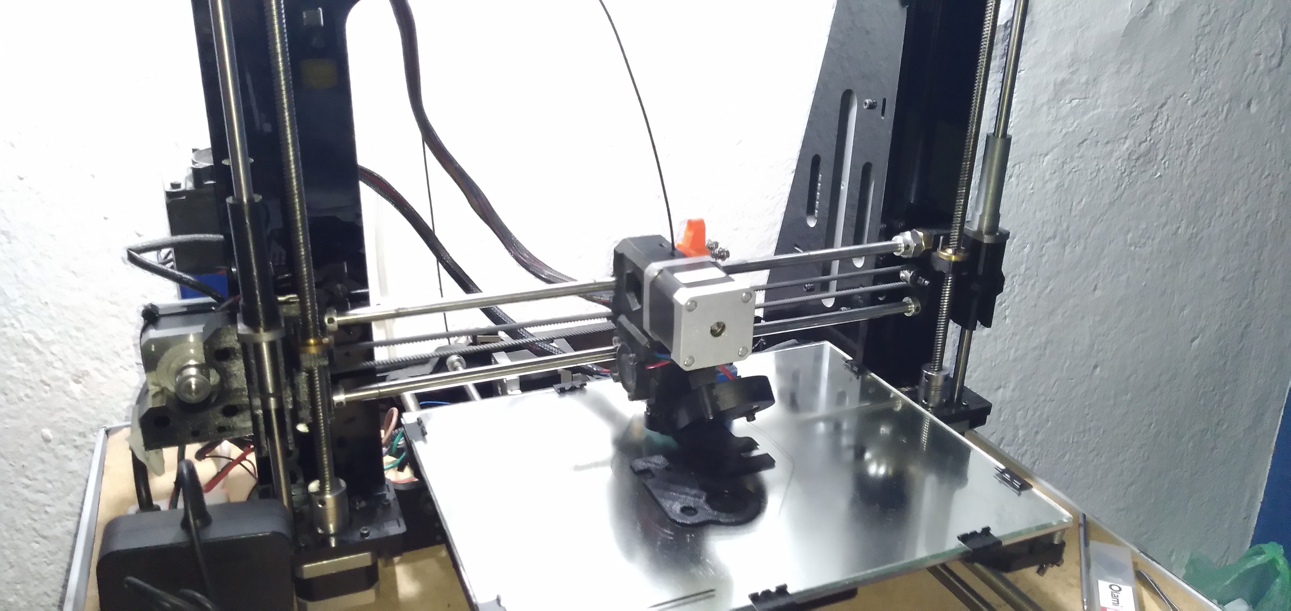 Работа Geeetech Prusa i3 Pro B X Axis с возможностью распечатки в 3D ...