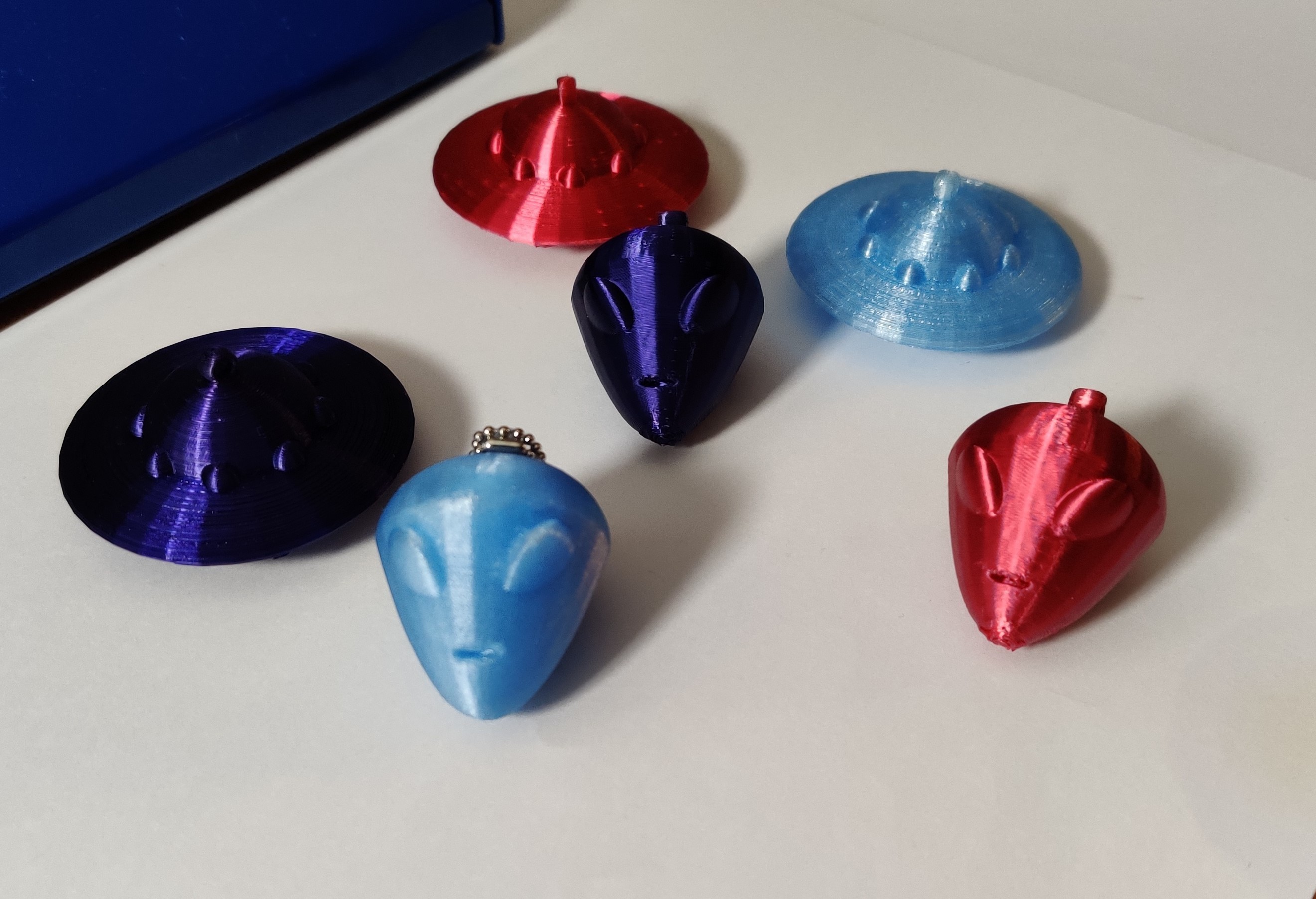 STL file head alien, decor / key chain 👽 (GCODE)・3D printer model to ...
