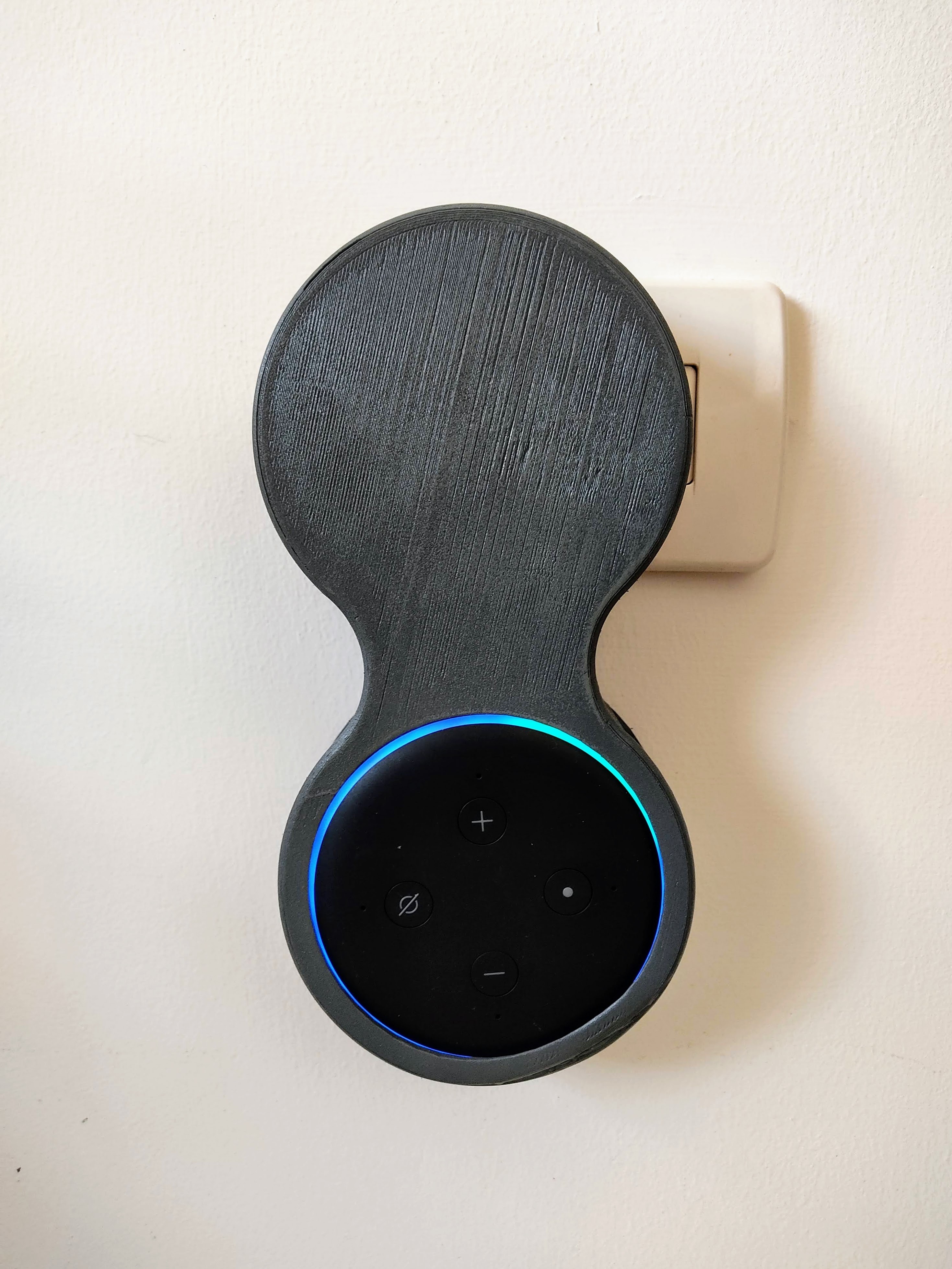 Alexa Retangular Archivo STL Alexa Base 🏠 ・Plan imprimible en 3D para descargar・Cults