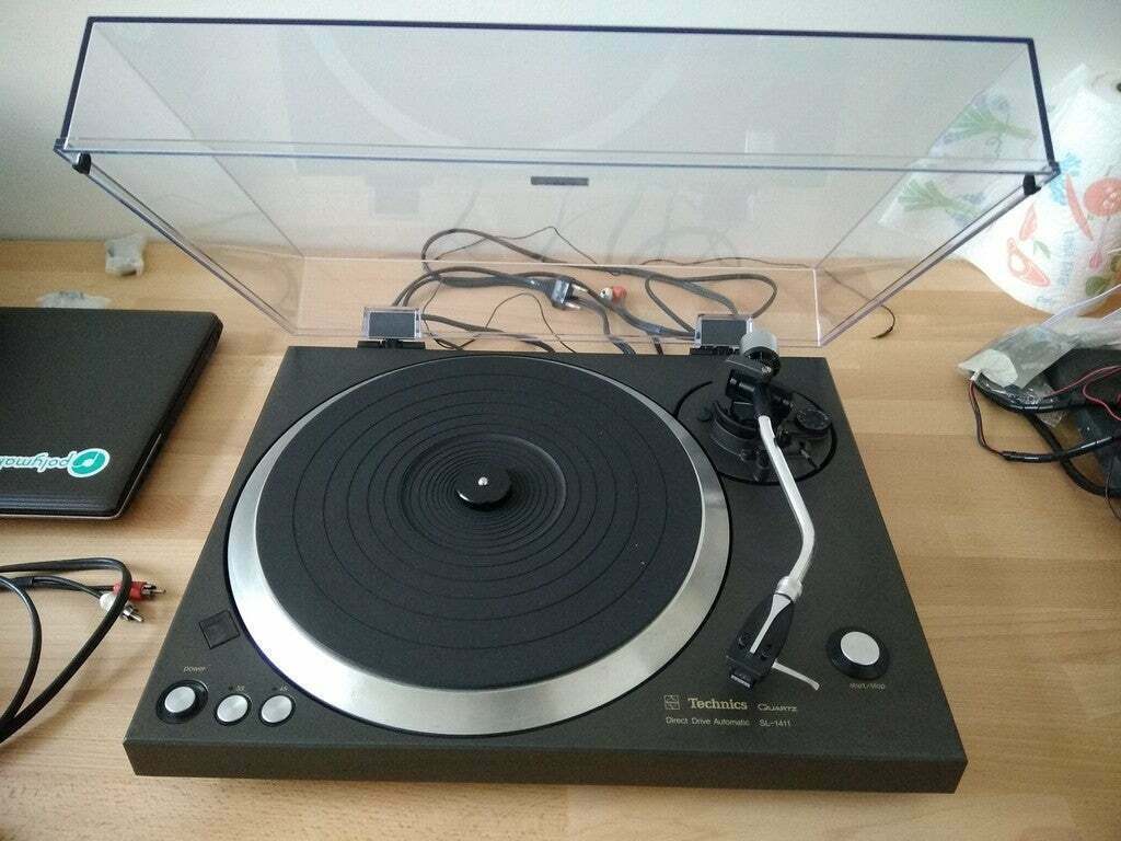 🌬️ Reloop dust cover hinge adapter for Technics SL-1600-1800