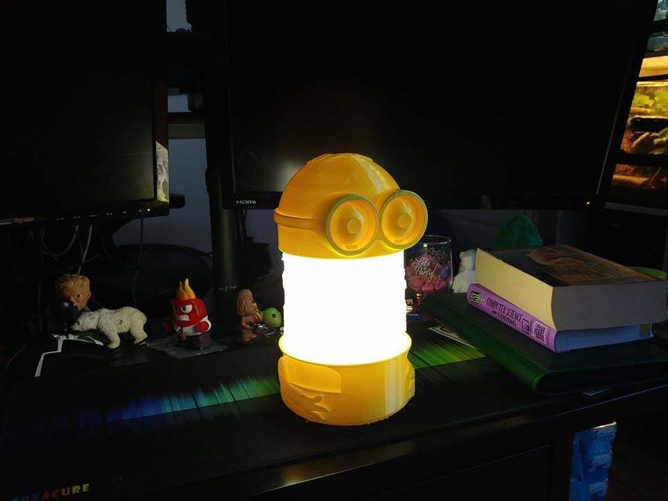 3D printable minion lamp with led lighting・Cults