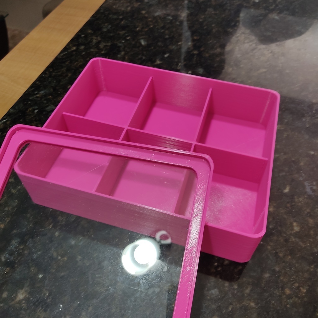 Free 3D file Square jewelry box with glass 🟪 ・3D printable model to