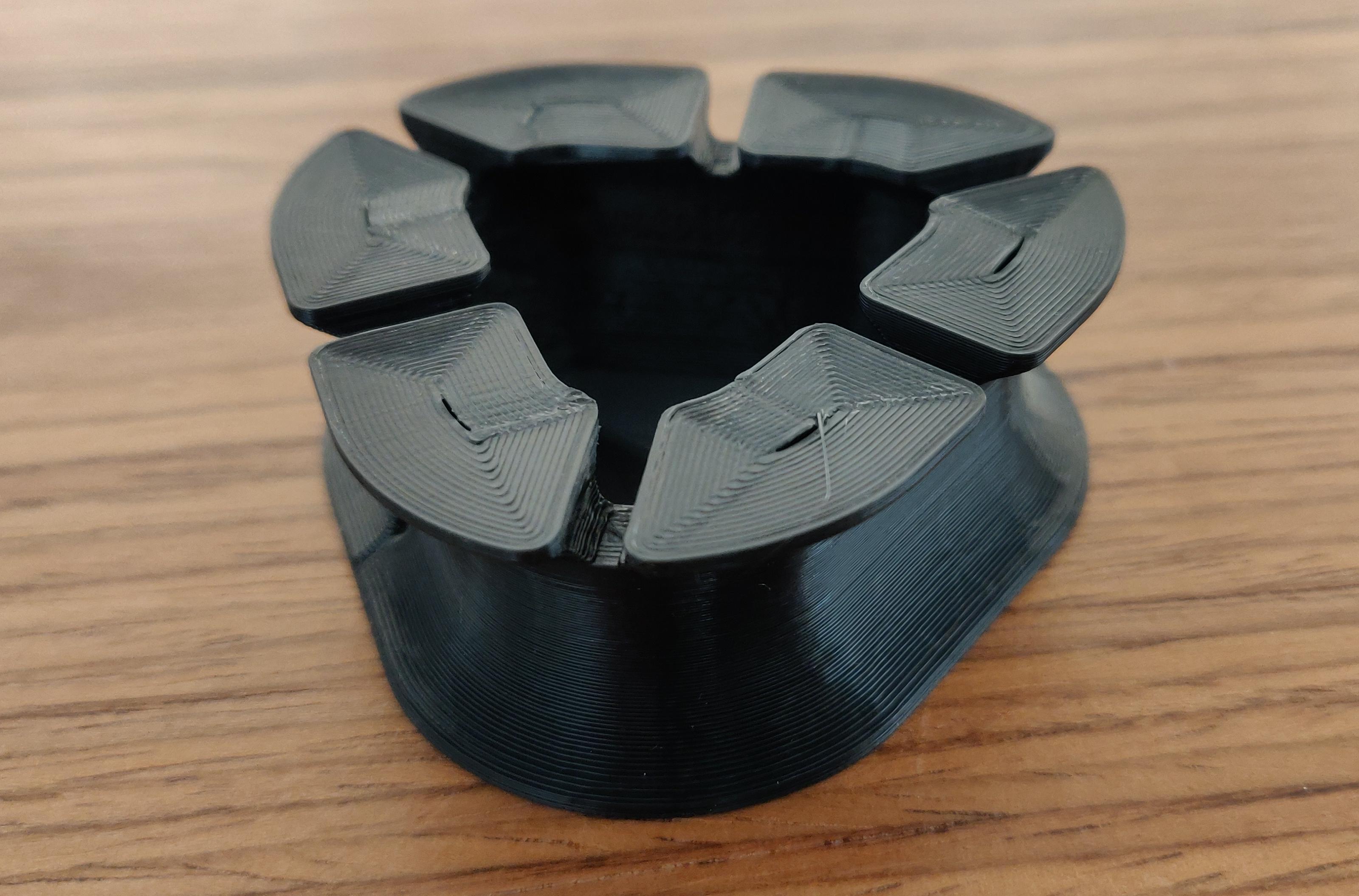 3D printable Earbud Case・Cults