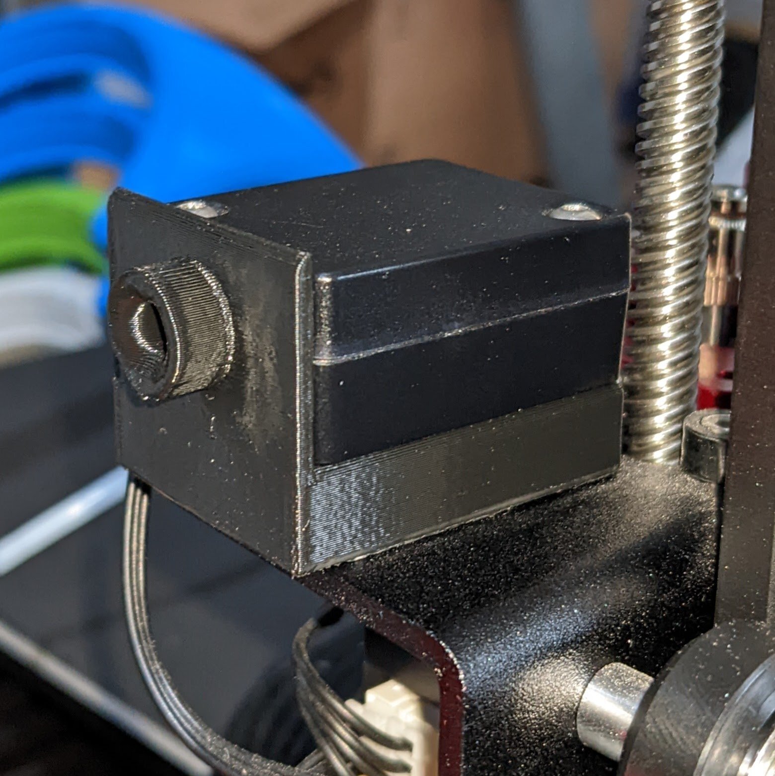 3D printing Creality CR-6 SE Filament Runout Sensor Riser for Dual Gear ...