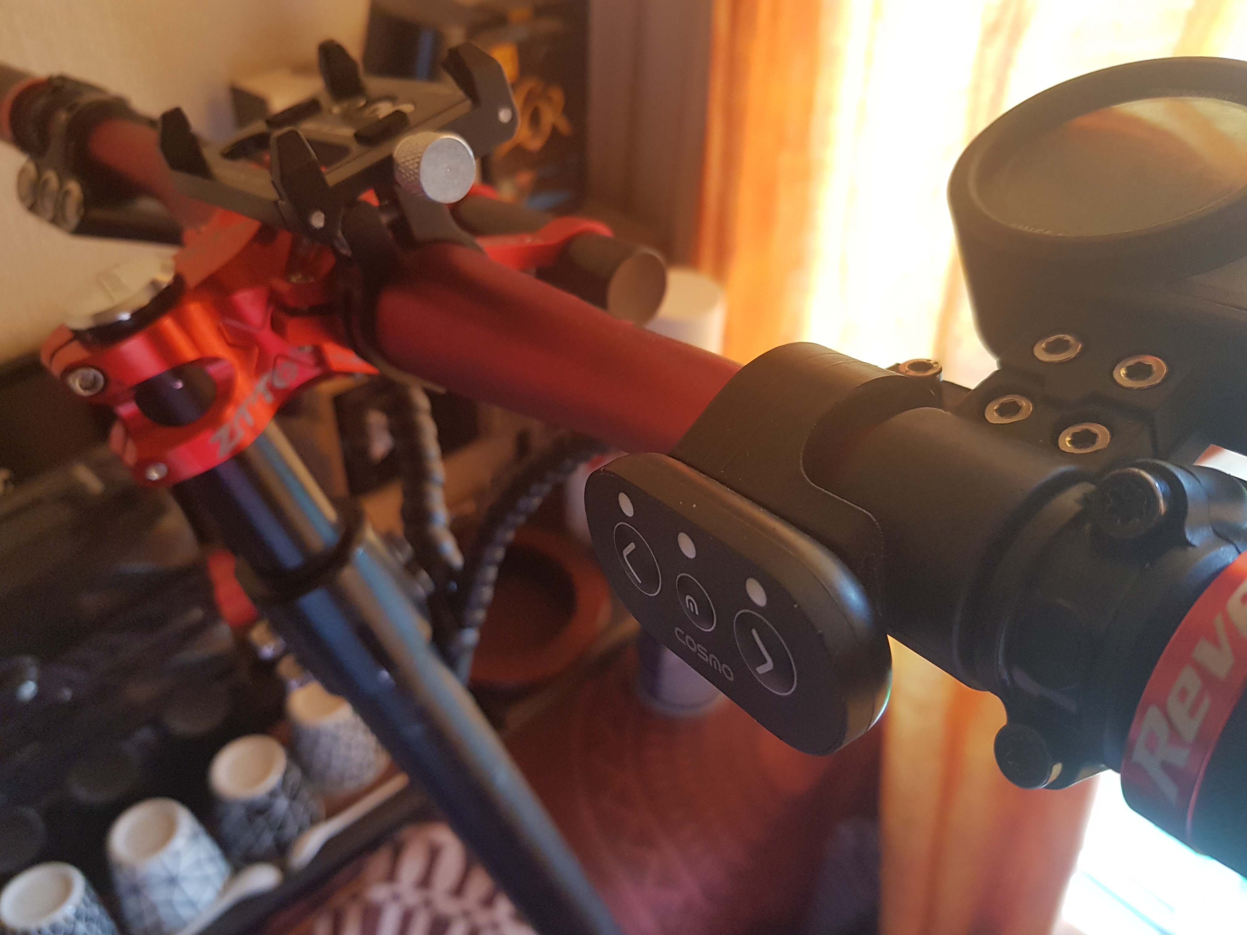 🎛️ Cosmo Ride remote control holder for handlebar 22mm・ STL File for ・Cults