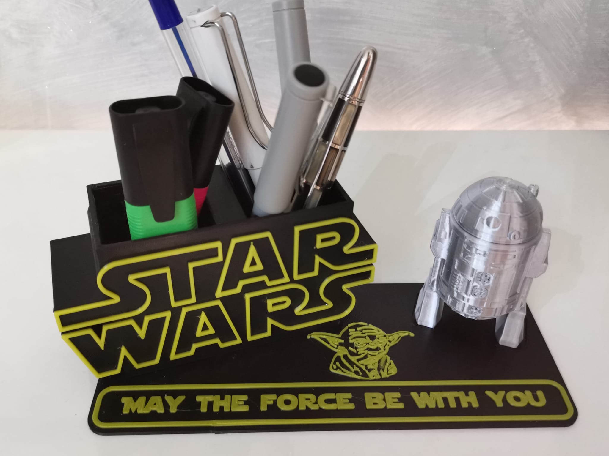 ⭐ Star Wars Pen holder・ STL File for ・Cults Star wars pencil holder main image 0