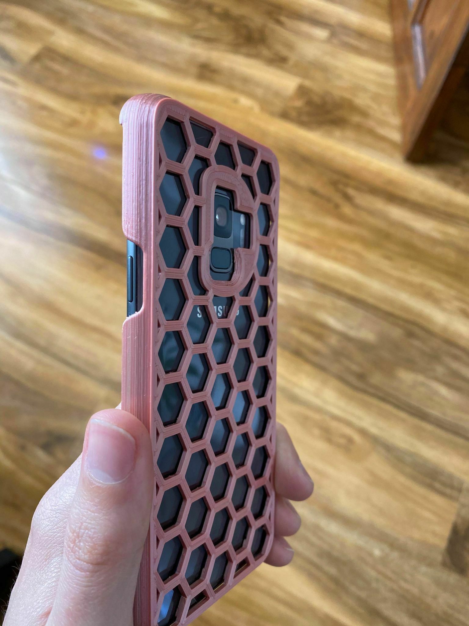 STL file SAMSUNG GALAXY S9 PHONE CASE - HONEYCOMB EFFECT 📞 ・Model to ...