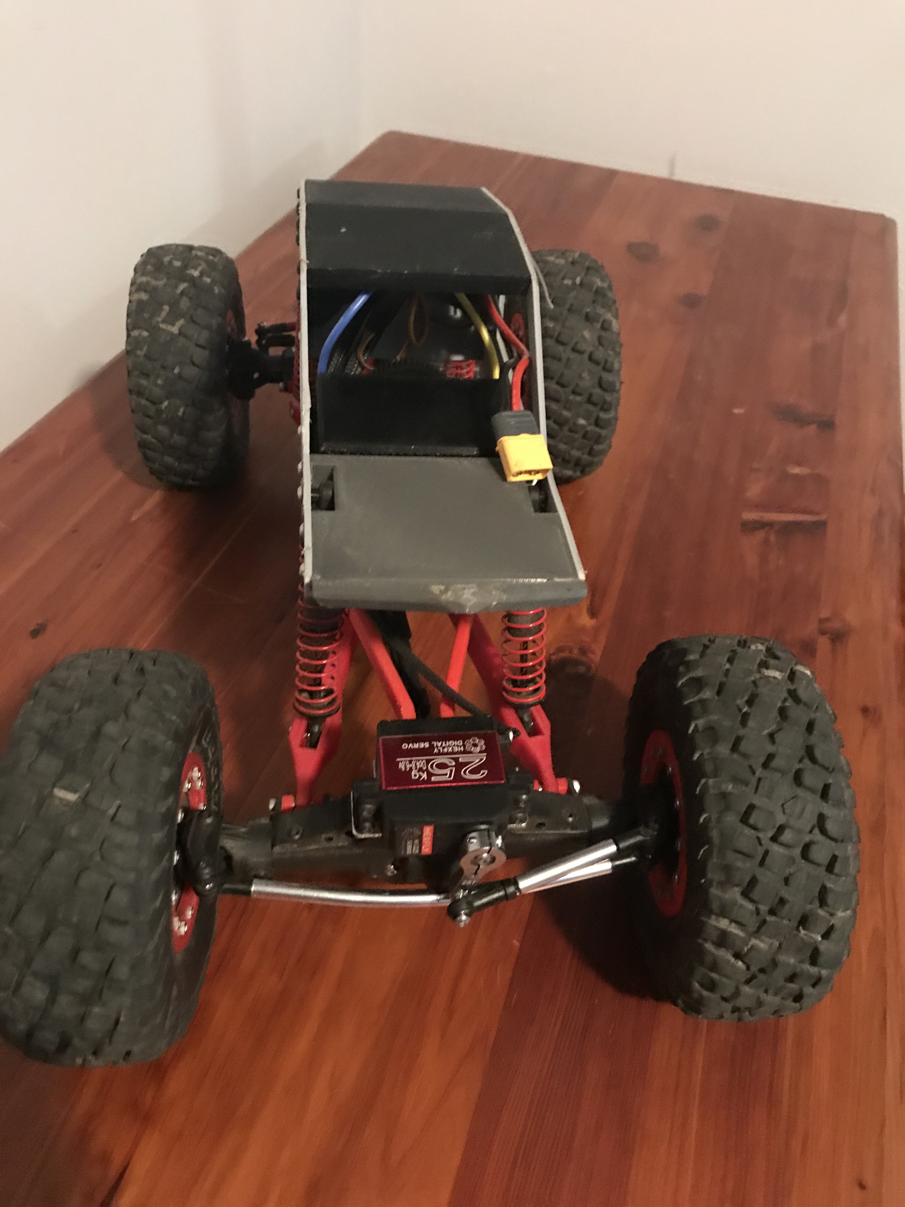 STL file RC Crawler 1/10 👌・Template to download and 3D print・Cults