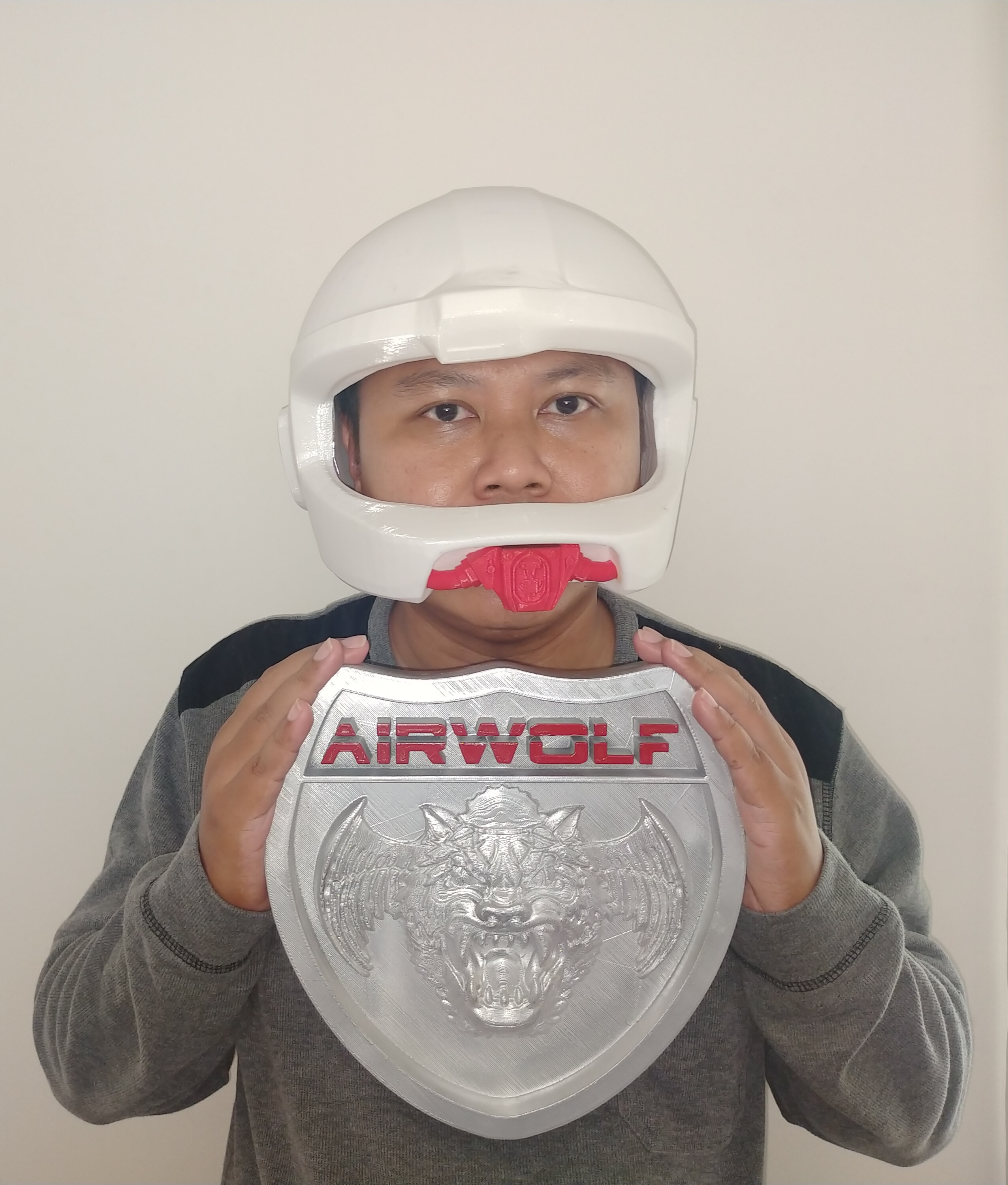 1:1 wearable Airwolf pilot helmet STL File for Cults