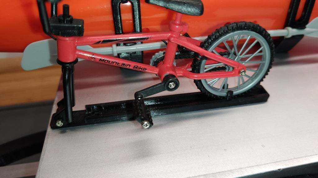 🚁 Bike rack 1/10 scale・Free STL File for ・Cults