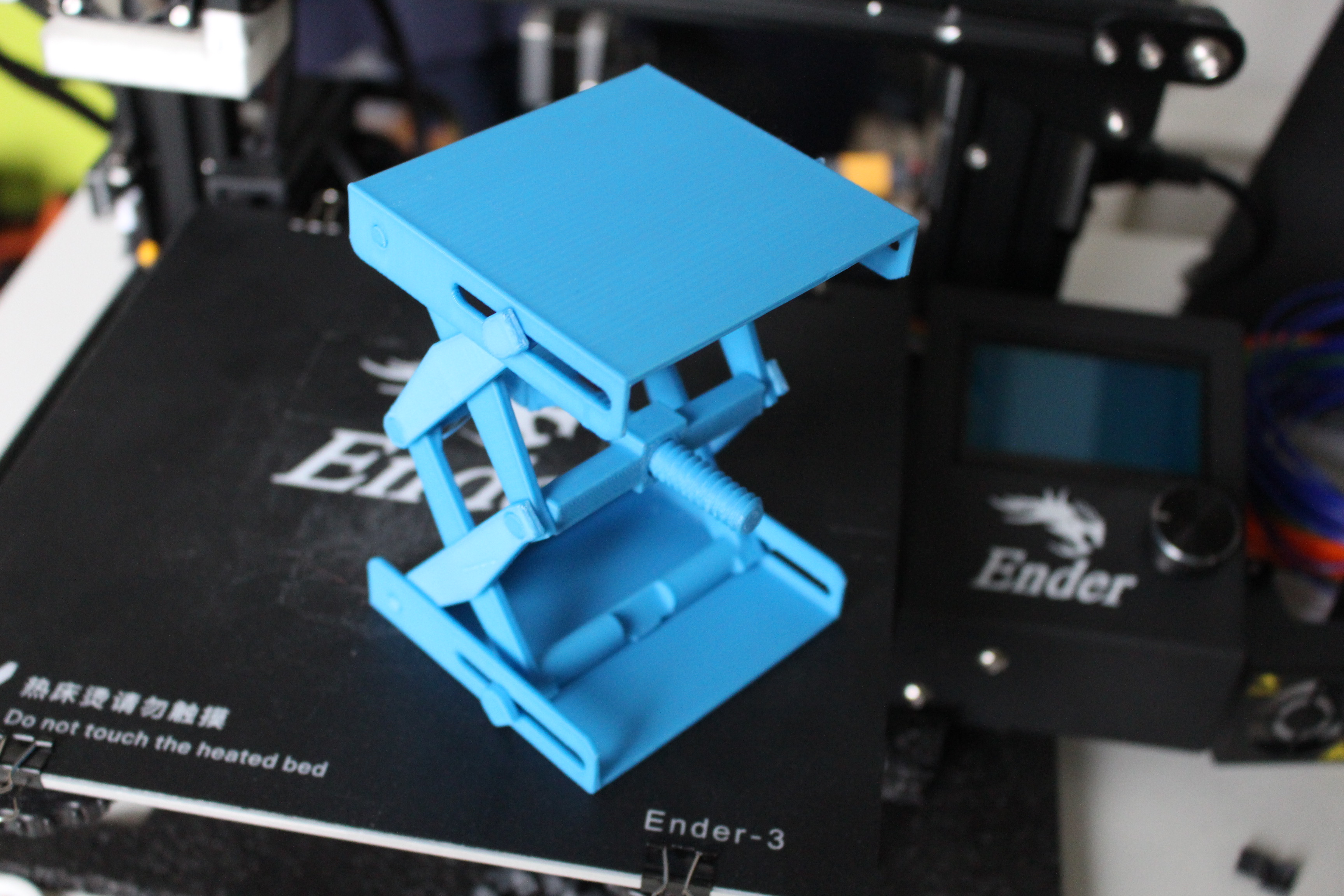 3D printable Platform Jack [Fully Assembled, No Supports]・Cults