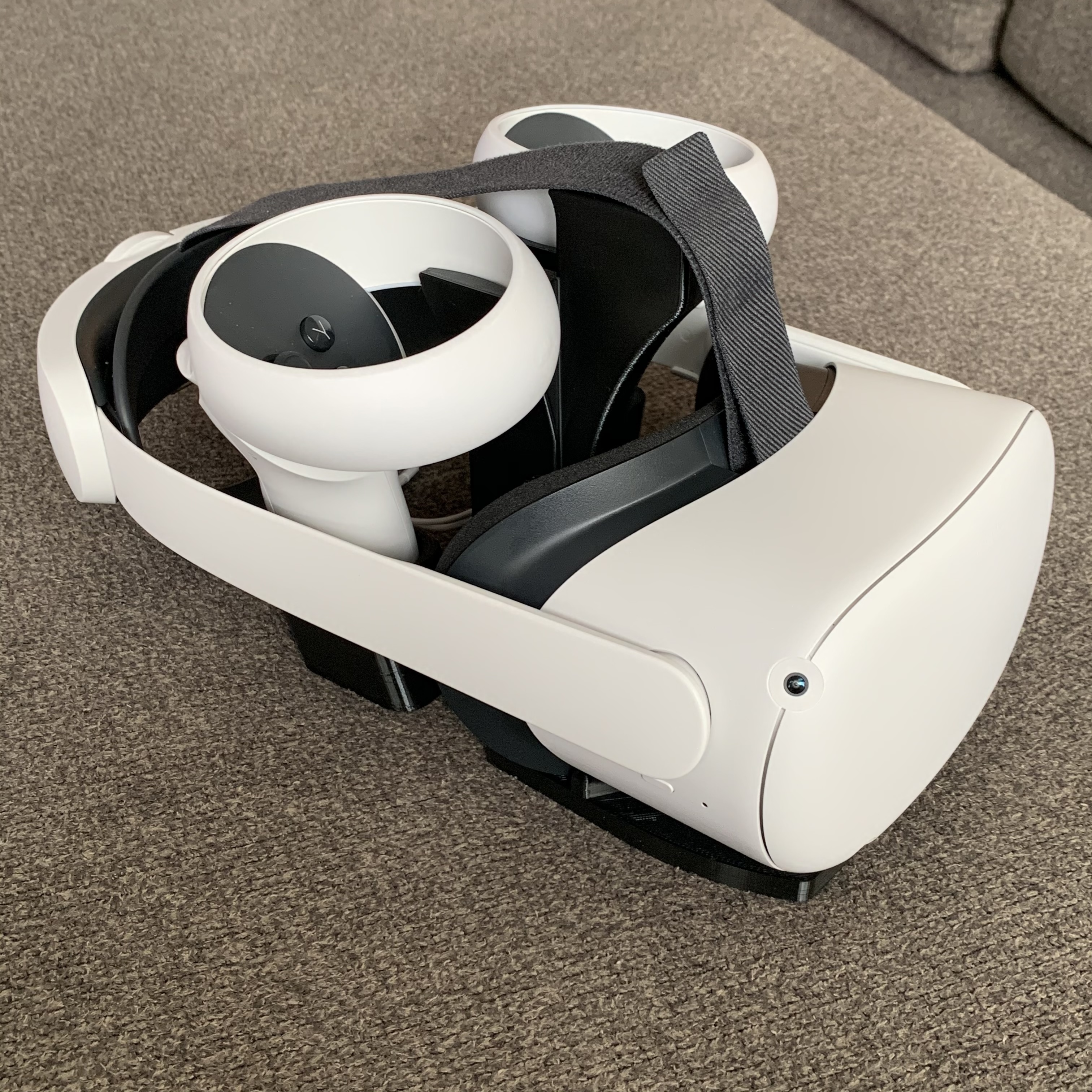 🎲 OCULUS QUEST 2 STAND WITH CARRYING HANDLE FOR EASY RELOCATION