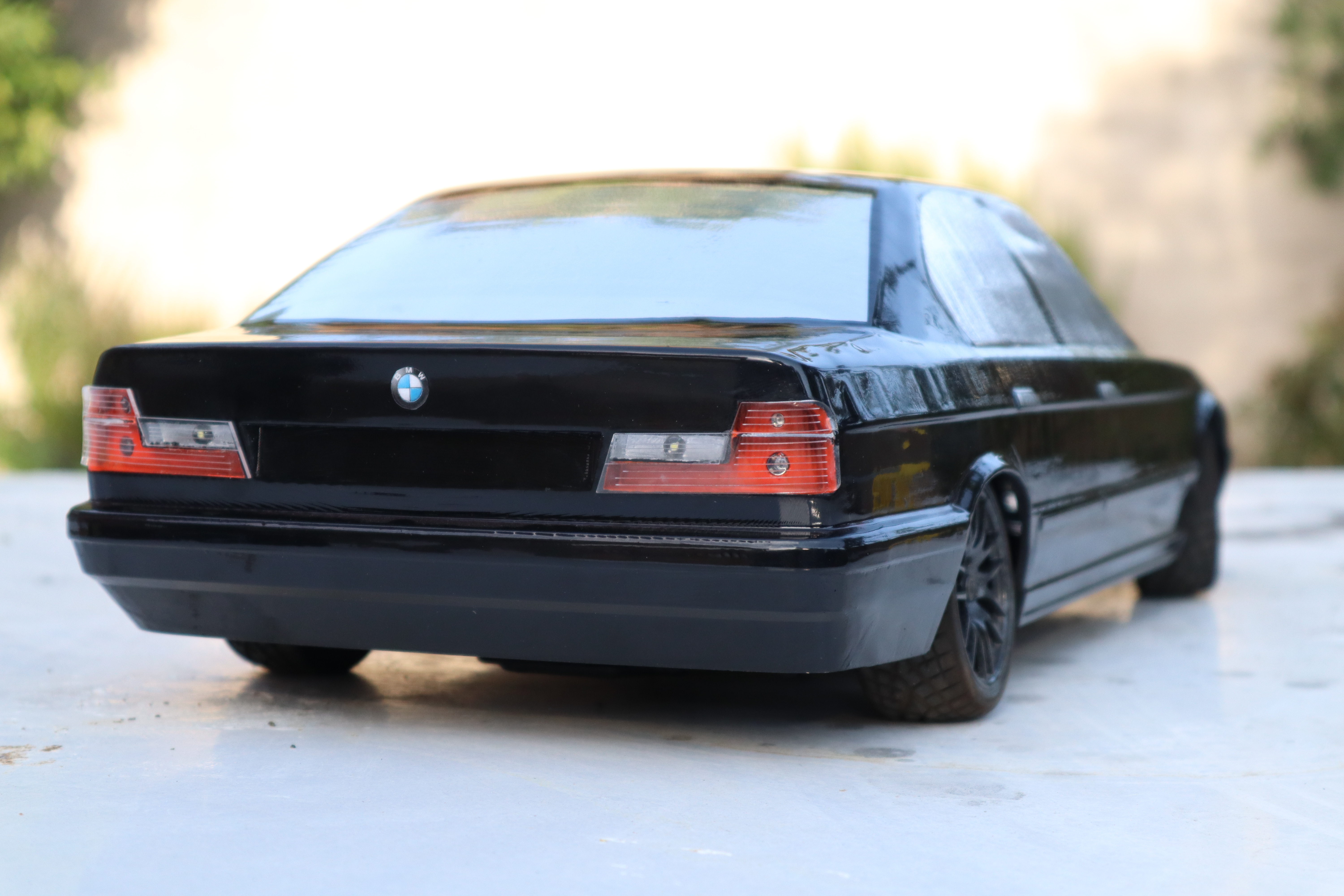 BMW 535i E34 gris métallisé 1/18 serie 5 4012138138971