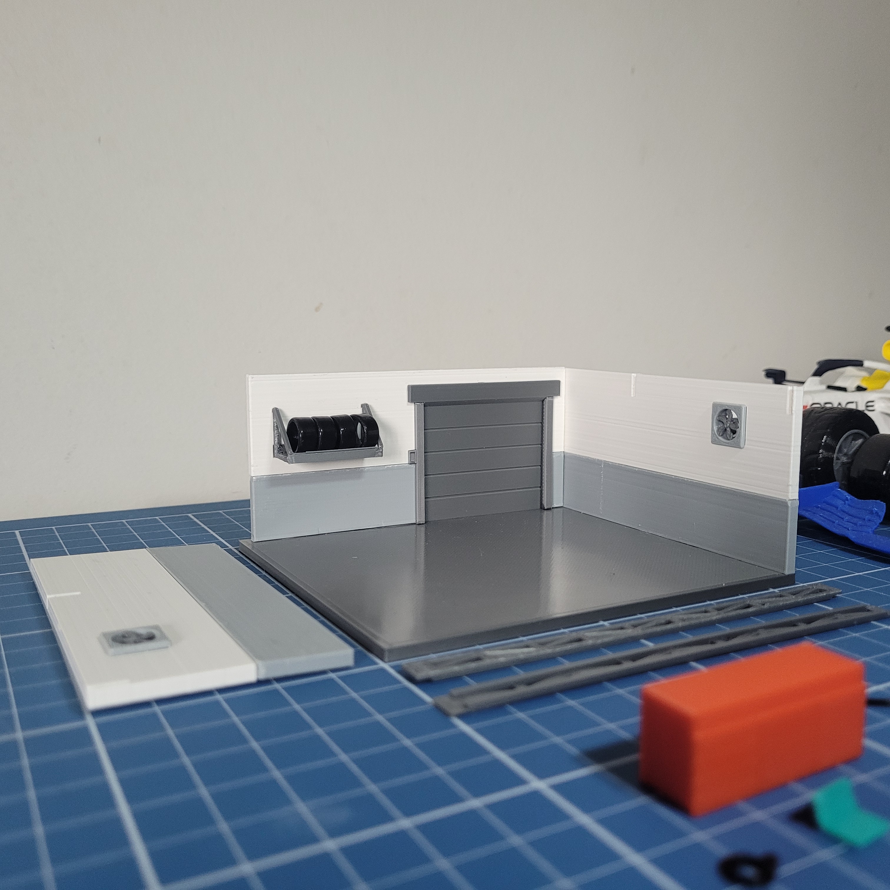 🚗 MINI GARAGE FOR 1/64 CARS・ 3D File for ・Cults